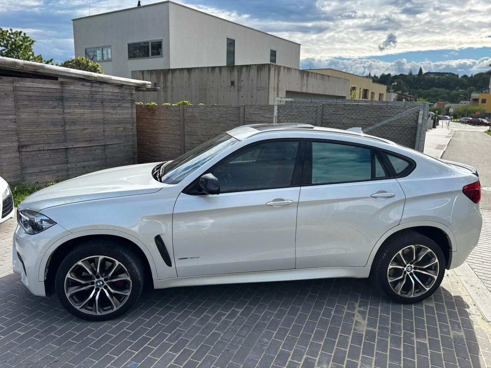 BMW X6, 40D 230KW,x-Drive, M-paket,DPH - fotka 4