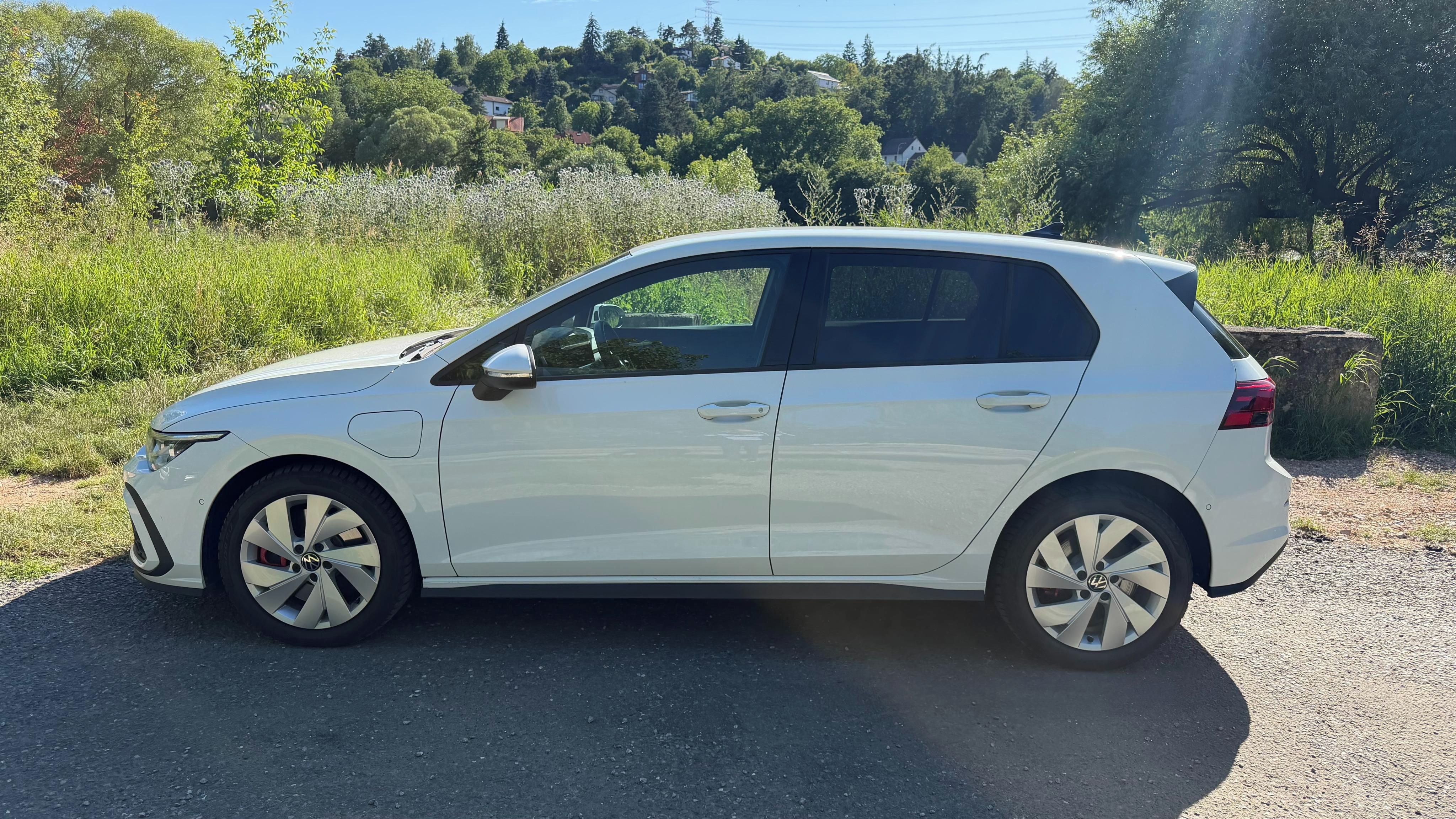 Volkswagen Golf, Golf GTE - fotka 4