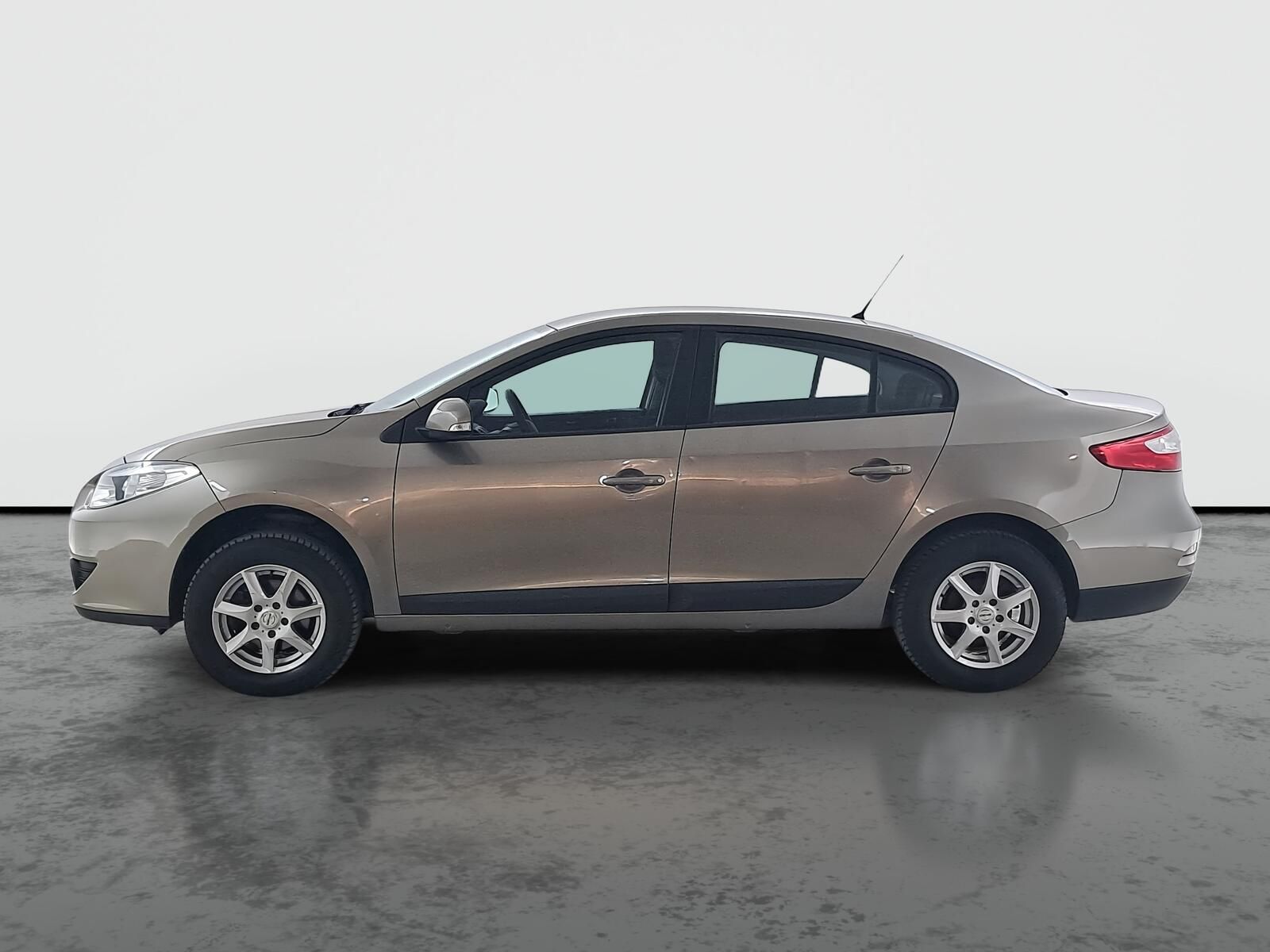 Renault Fluence, 1.6 16V, Klima, Tempomat - fotka 3