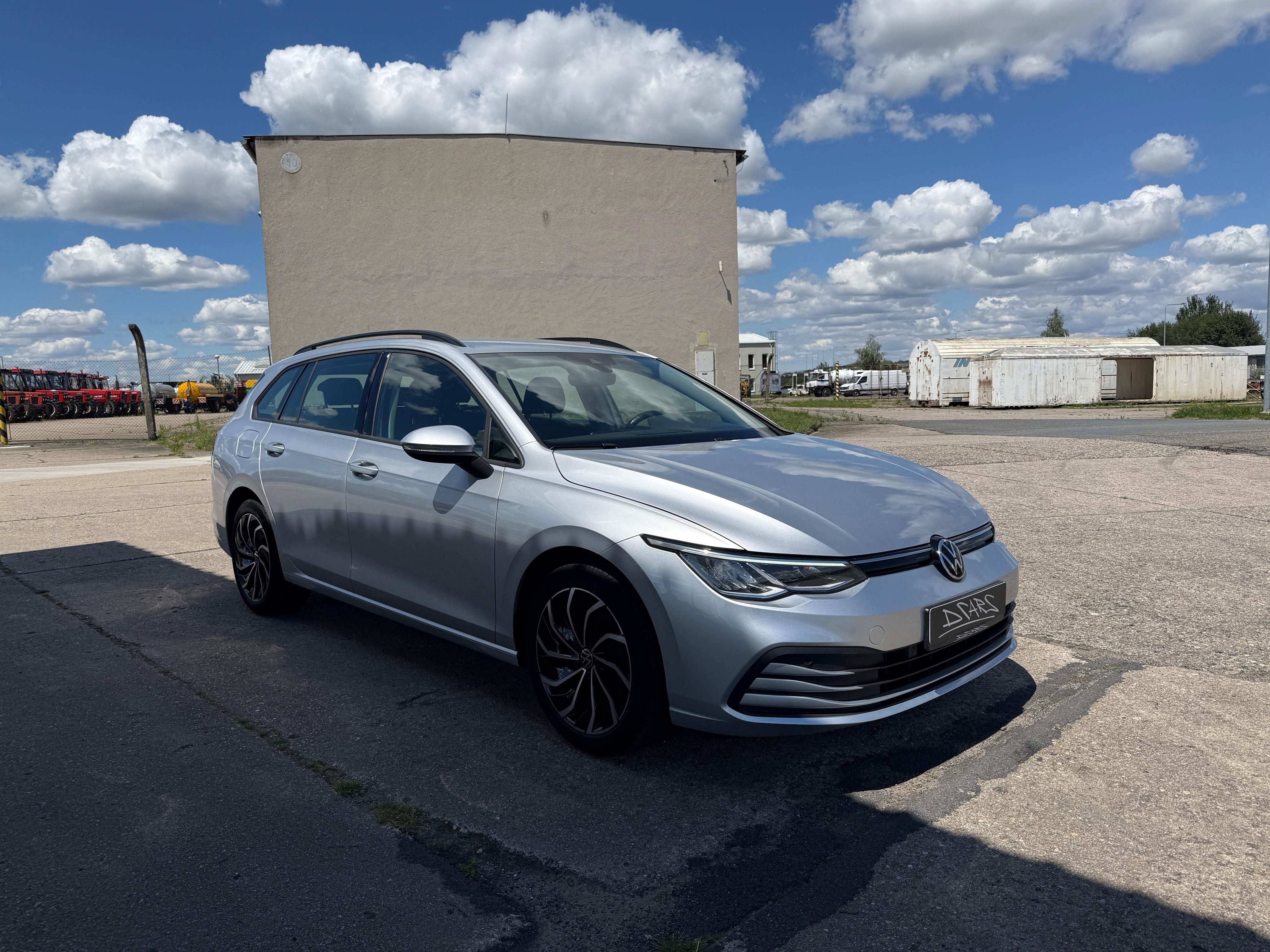Volkswagen Golf, 1.0TSi kombi Life+ 81kw 2021 - fotka 3