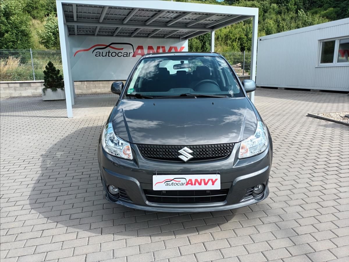 Suzuki SX4, 1,6 VVT,79KW,4X2,VÝHŘEV,KOLA - fotka 2