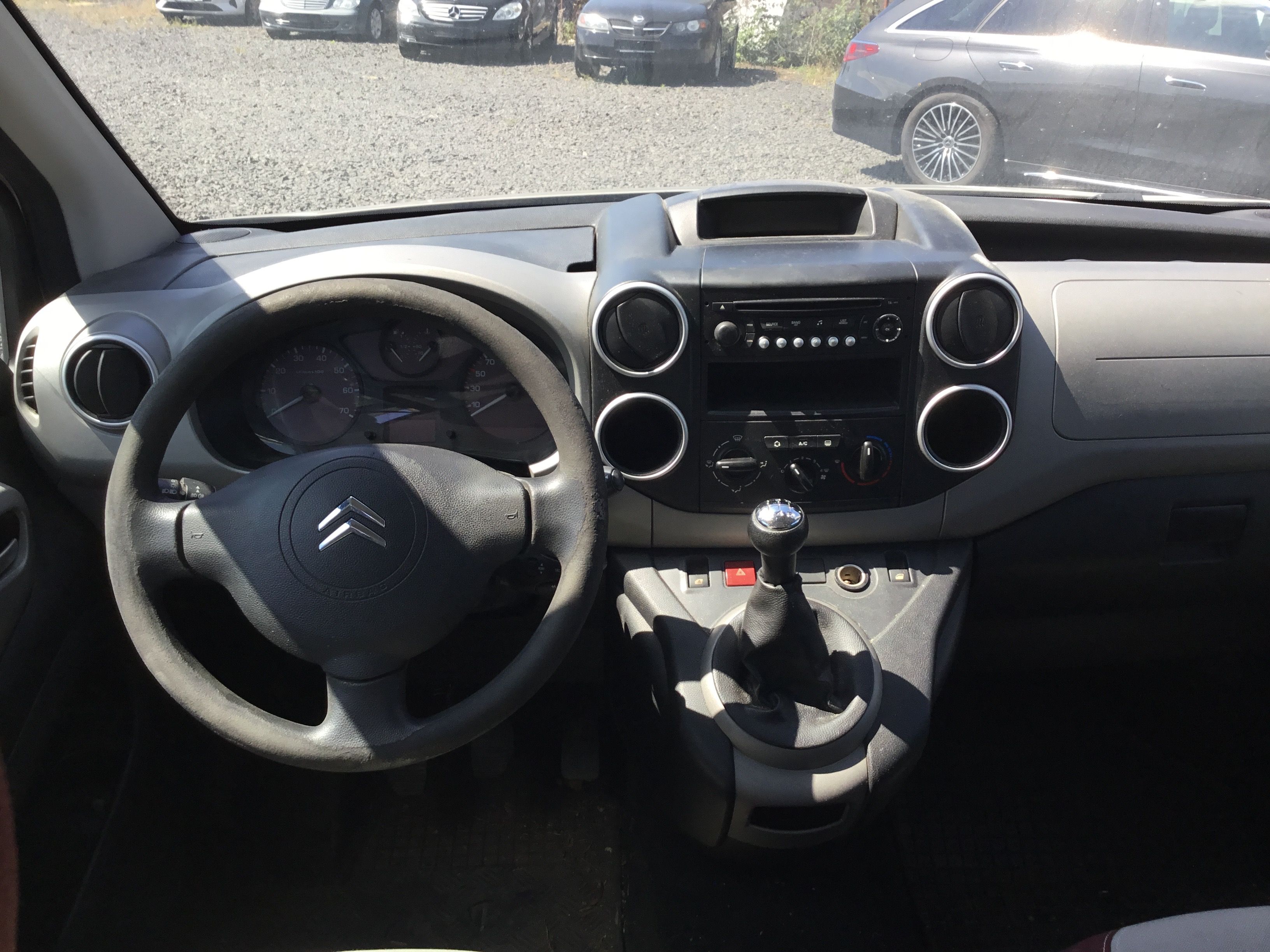 Citroën Berlingo, 1.6 HDi 55kW 5dveří Nové v ČR - fotka 5