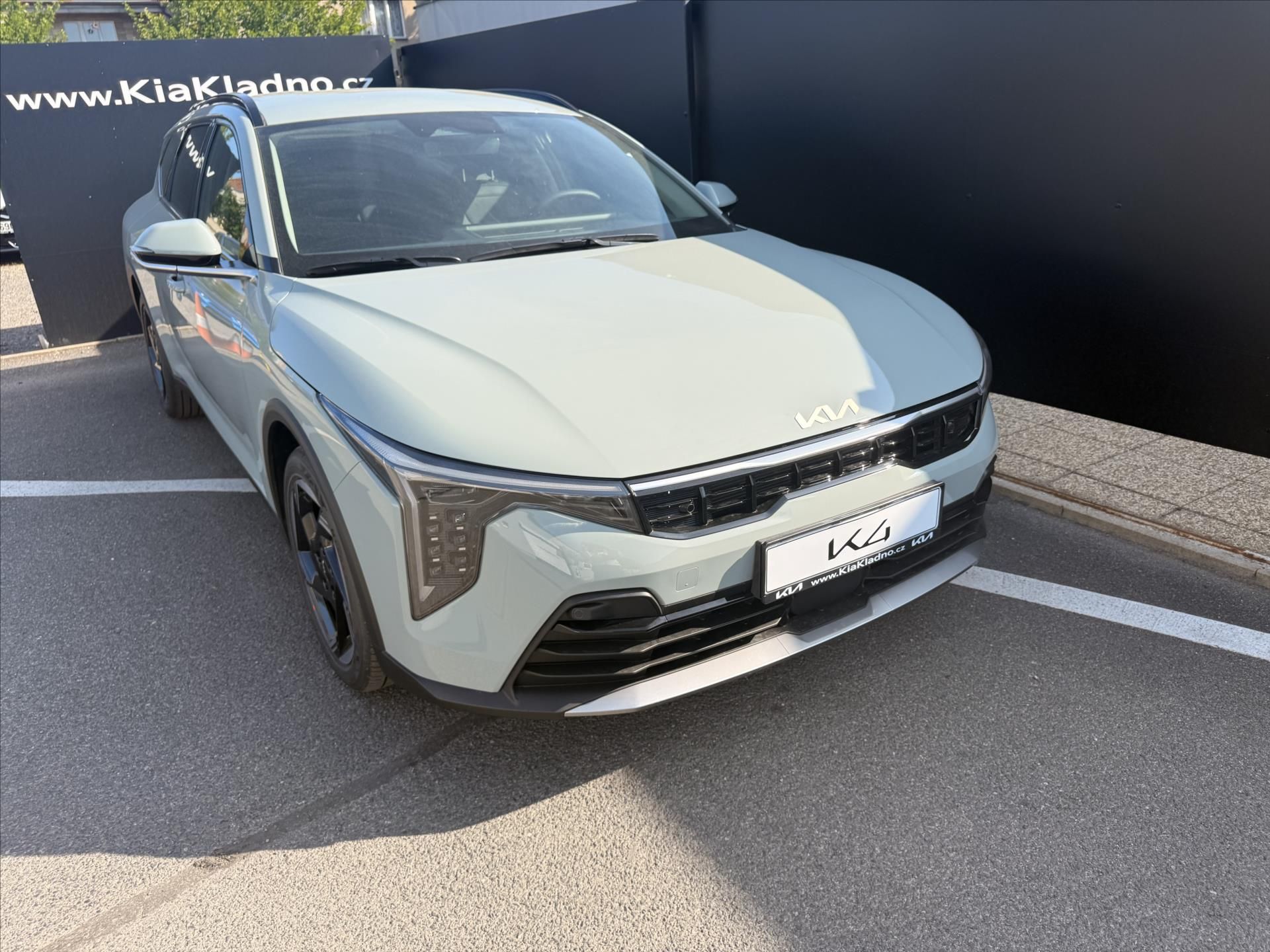Kia K4, 1,6 T-GDi DCT TOP, 17"ALU+SPTG - fotka 3