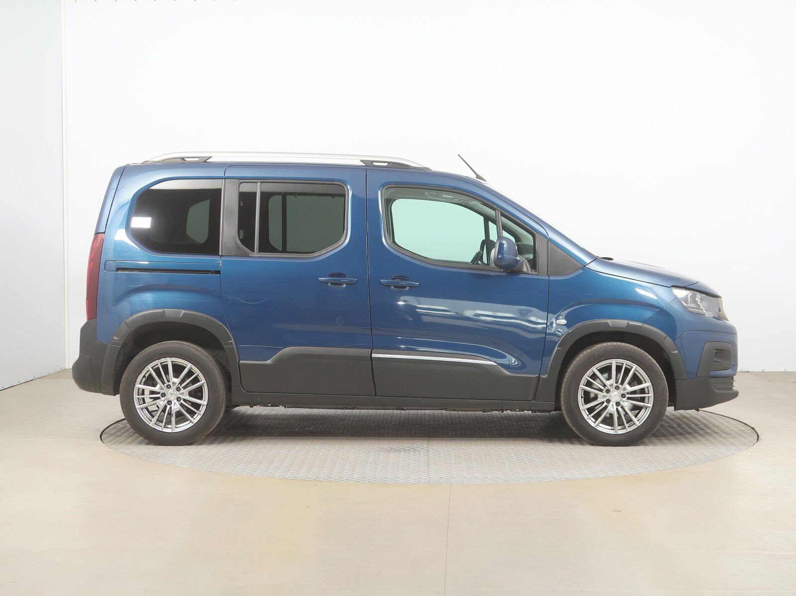 Peugeot Rifter, 1.5 BlueHDi, 5Míst, Klima, ČR - fotka 6