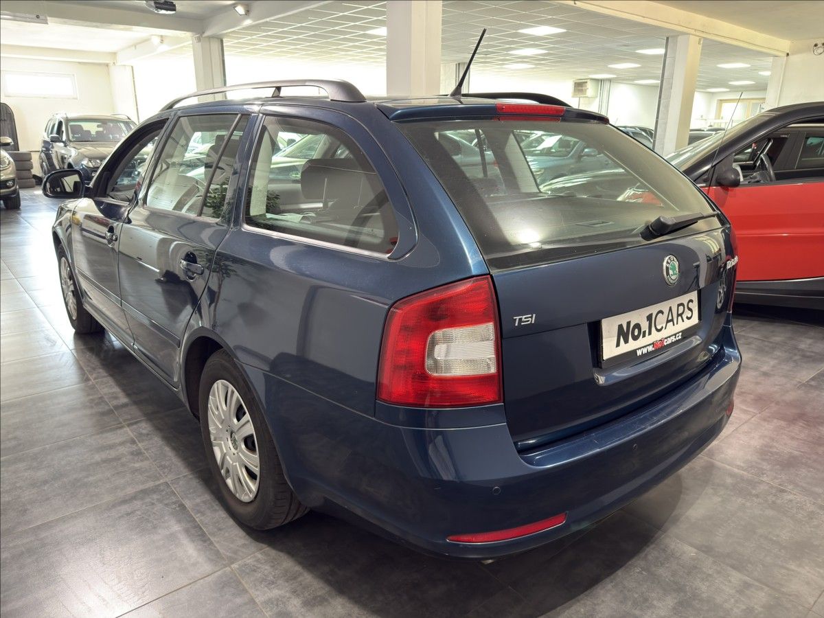 Škoda Octavia, 1,4   TSI 90KW BEZ KOROZE STK - fotka 4