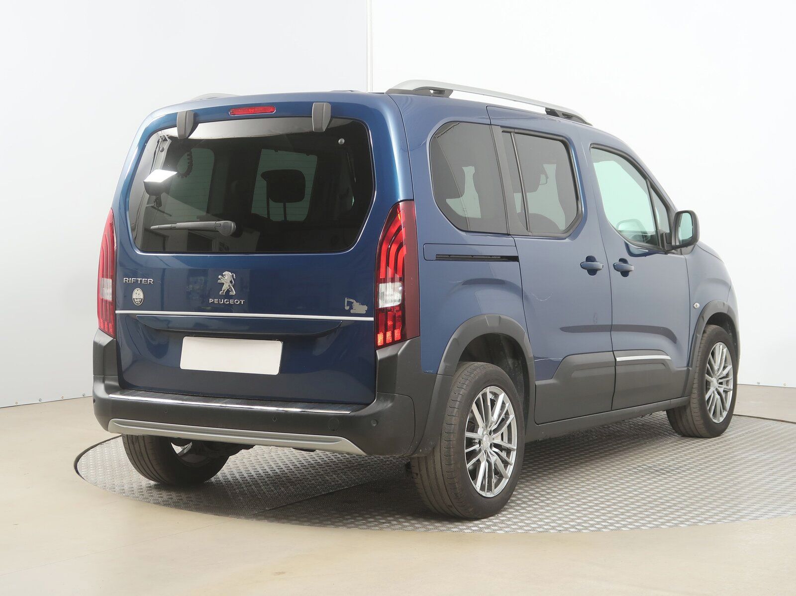 Peugeot Rifter, 1.5 BlueHDi, 5Míst, Klima, ČR - fotka 5