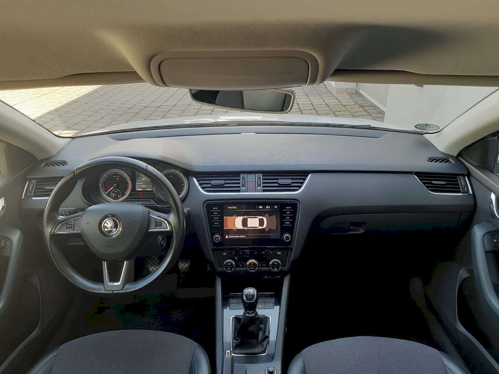 Škoda Octavia, OCTAVIA STY TD 85/1.6 M5F - fotka 5