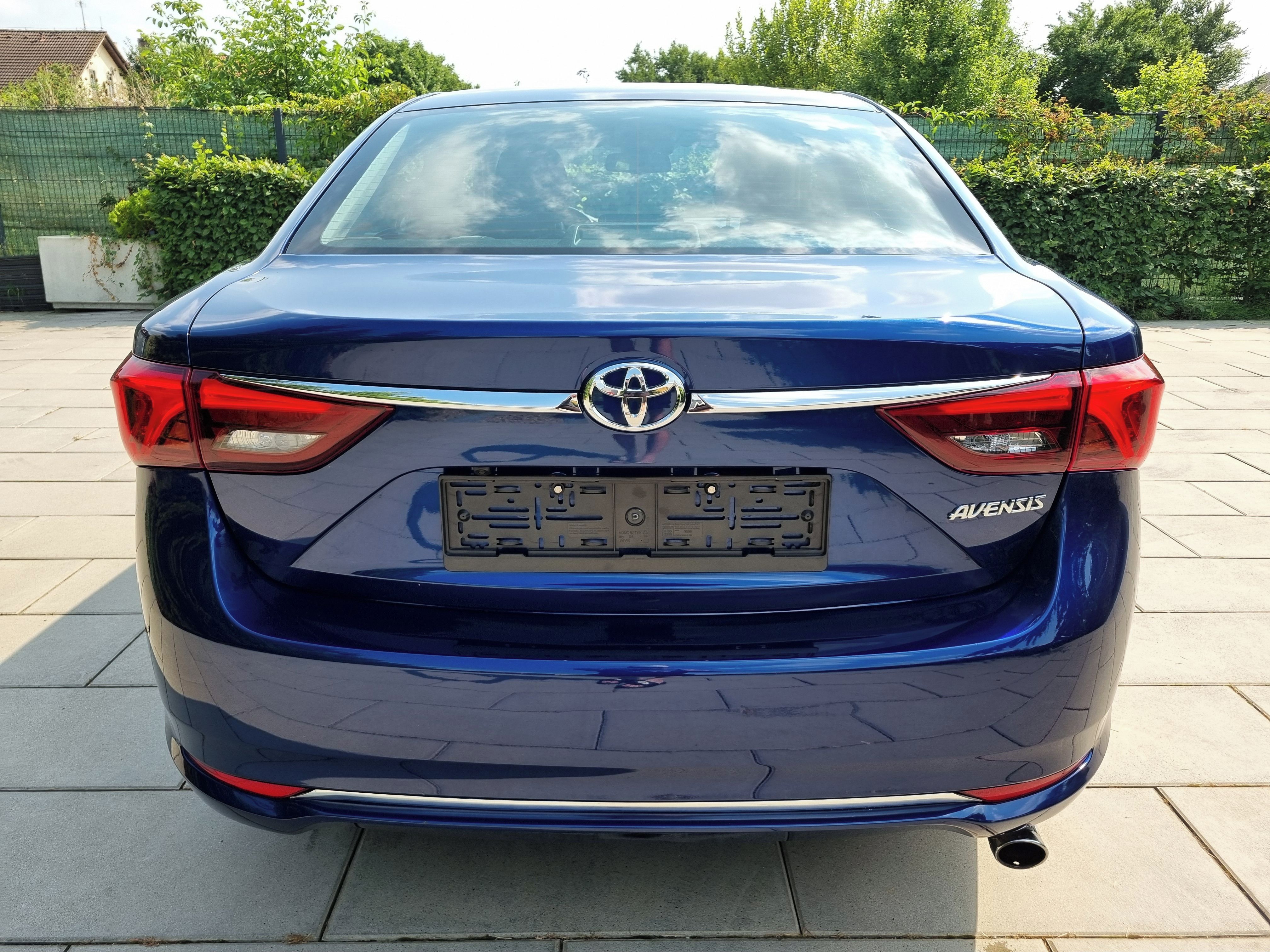 Toyota Avensis, 1.8 COMFORT,ALU,KAMERA - fotka 6