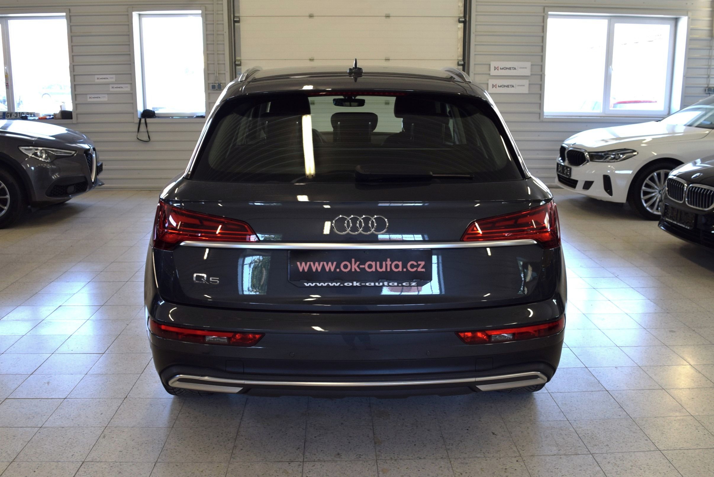 Audi Q5, 2.0 35 TDI BUSINESS LED 2022 - fotka 6