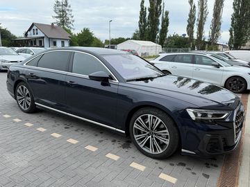 AUDI A8 L 55 TFSI quattro