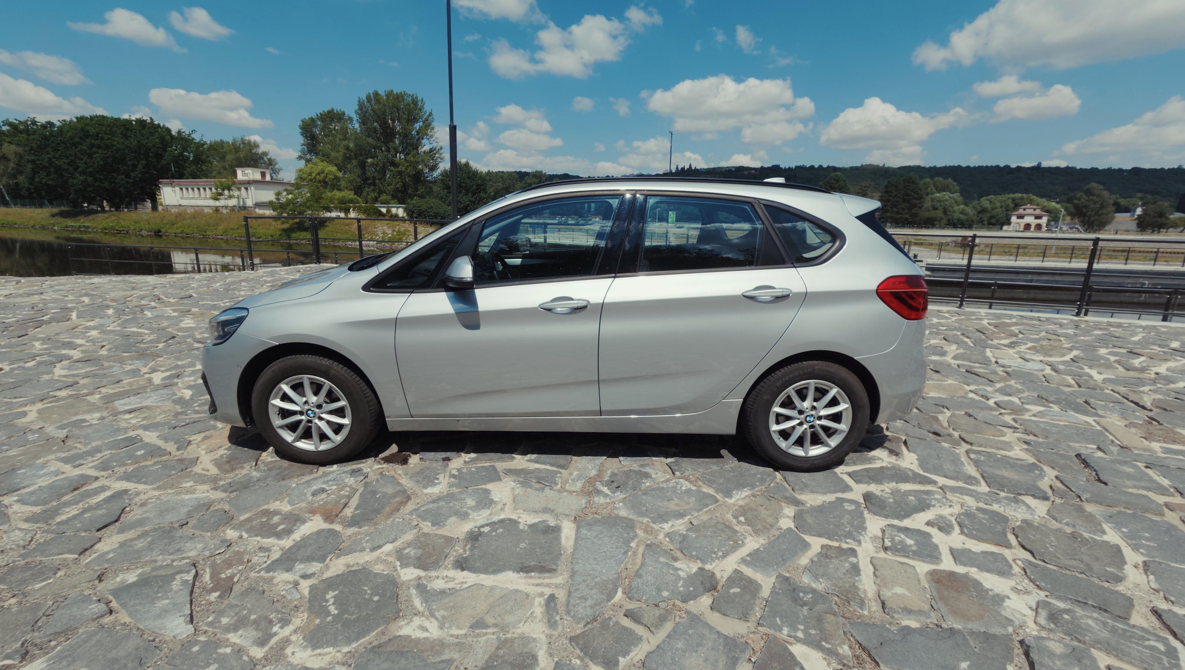 BMW Řada 2, 218d Active Tourer AT, DPH - fotka 2