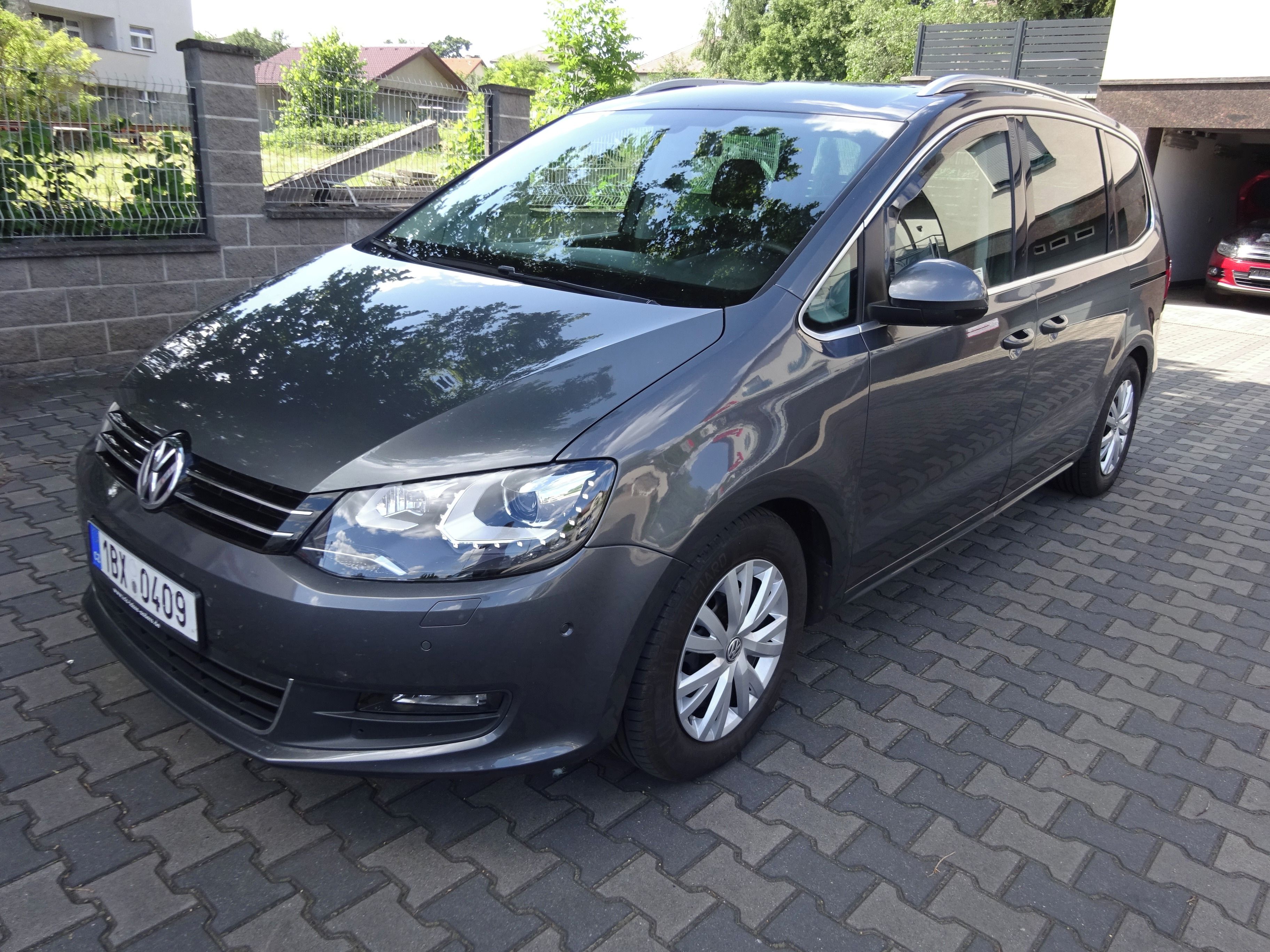 Volkswagen Sharan, 2.0TDi 103kW. DSG. - fotka 3