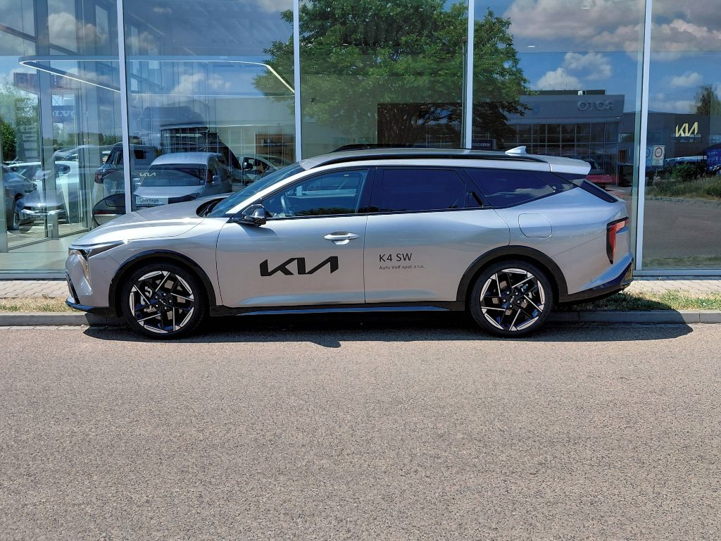 Kia K4, GT-LINE 1,6 T-GDi GPF 7DCT 132 - fotka 4