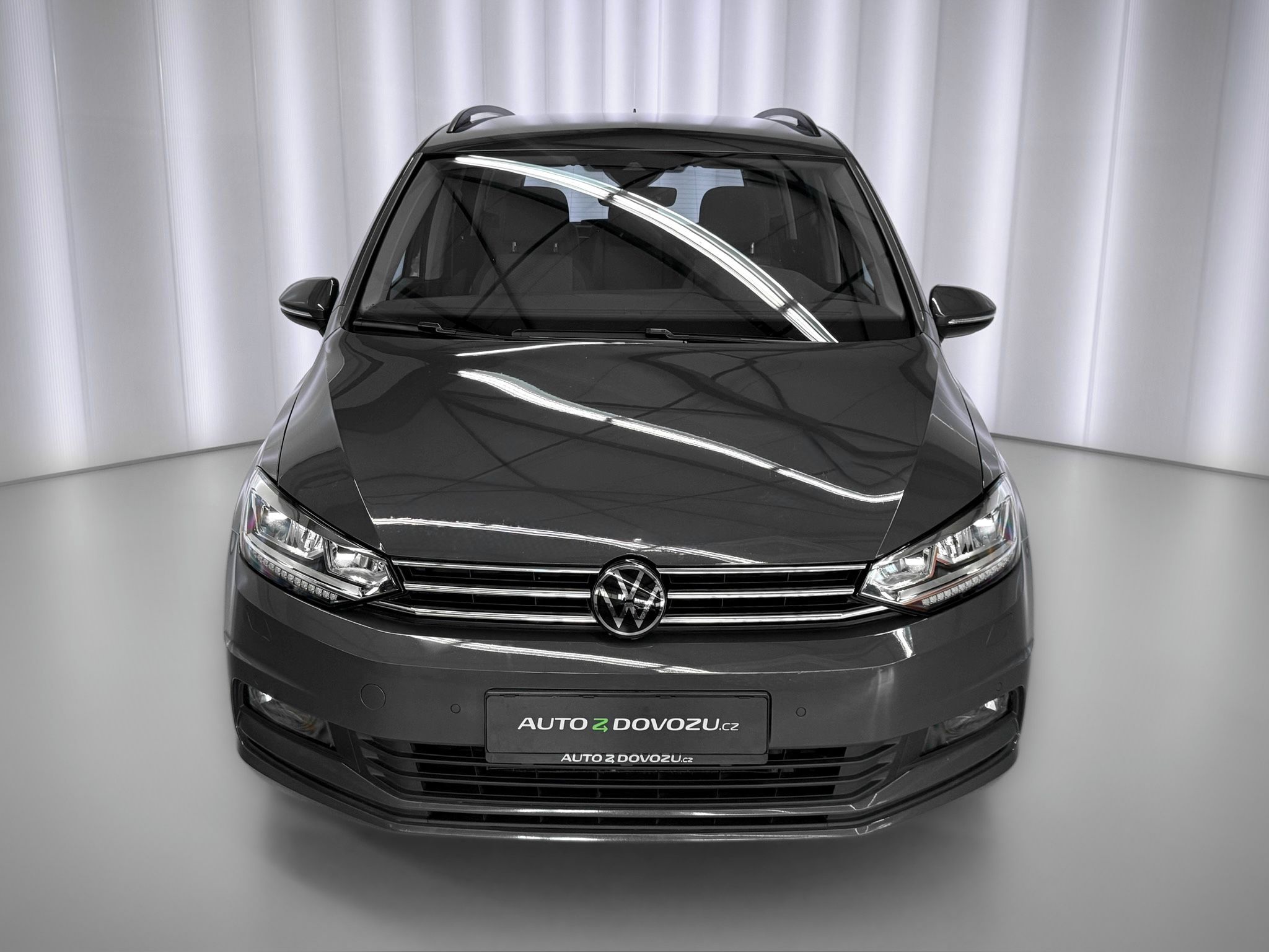 Volkswagen Touran, 2.0 TDI DSG CML,7MÍST, WEBASTO - fotka 3