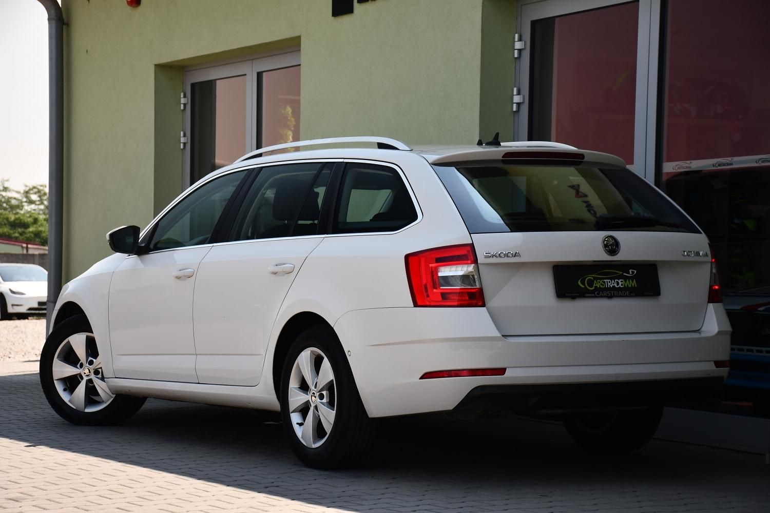 Škoda Octavia, 1.5TSi 110kW DSG NAV KESSY - fotka 3
