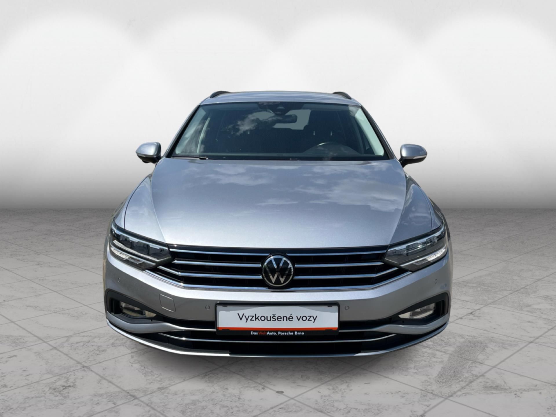 Volkswagen Passat, 2.0TDi DSG 110kW BusinessPremi - fotka 3