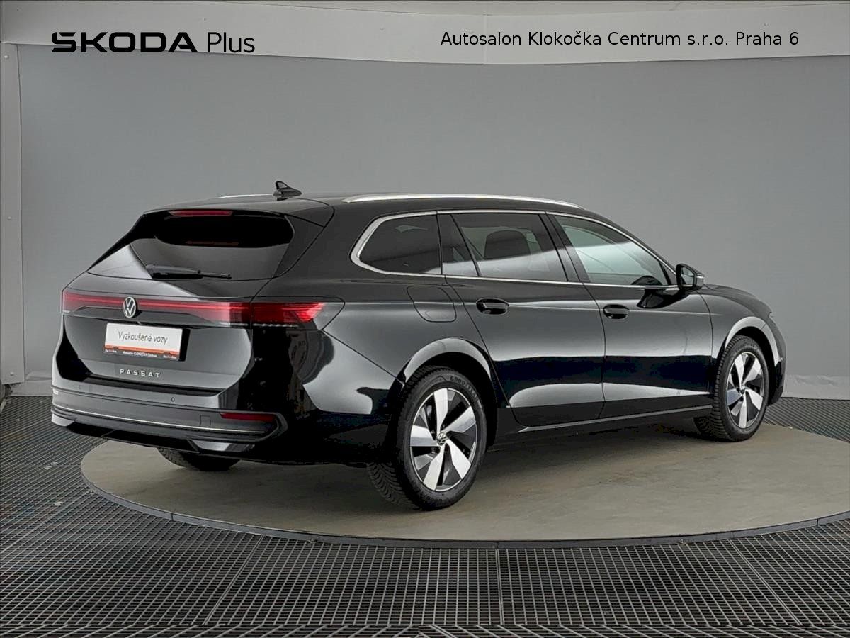 Volkswagen Passat, TDI110 kW Business 7DSG - fotka 2