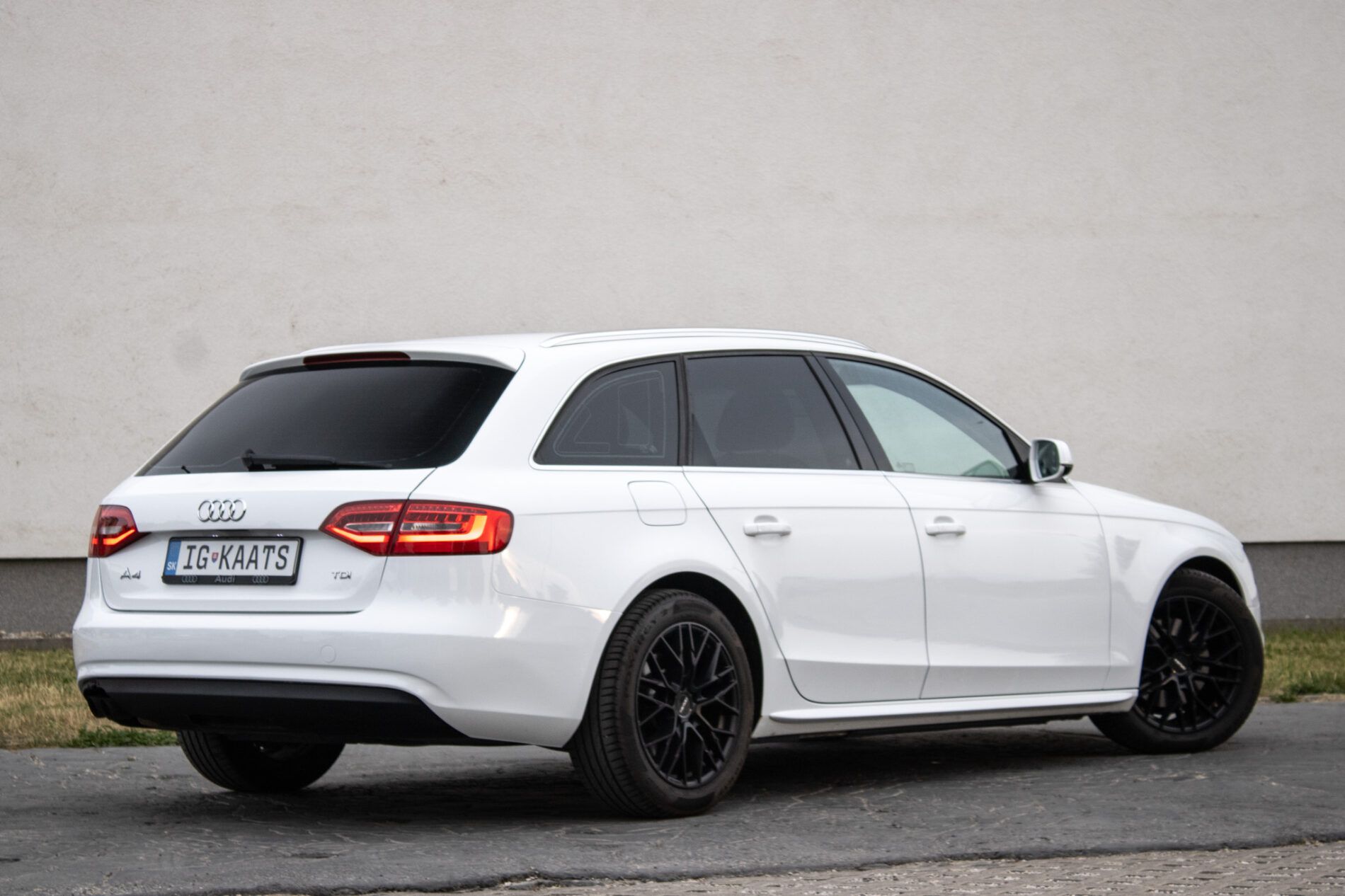 Audi A4 Avant - fotka 5
