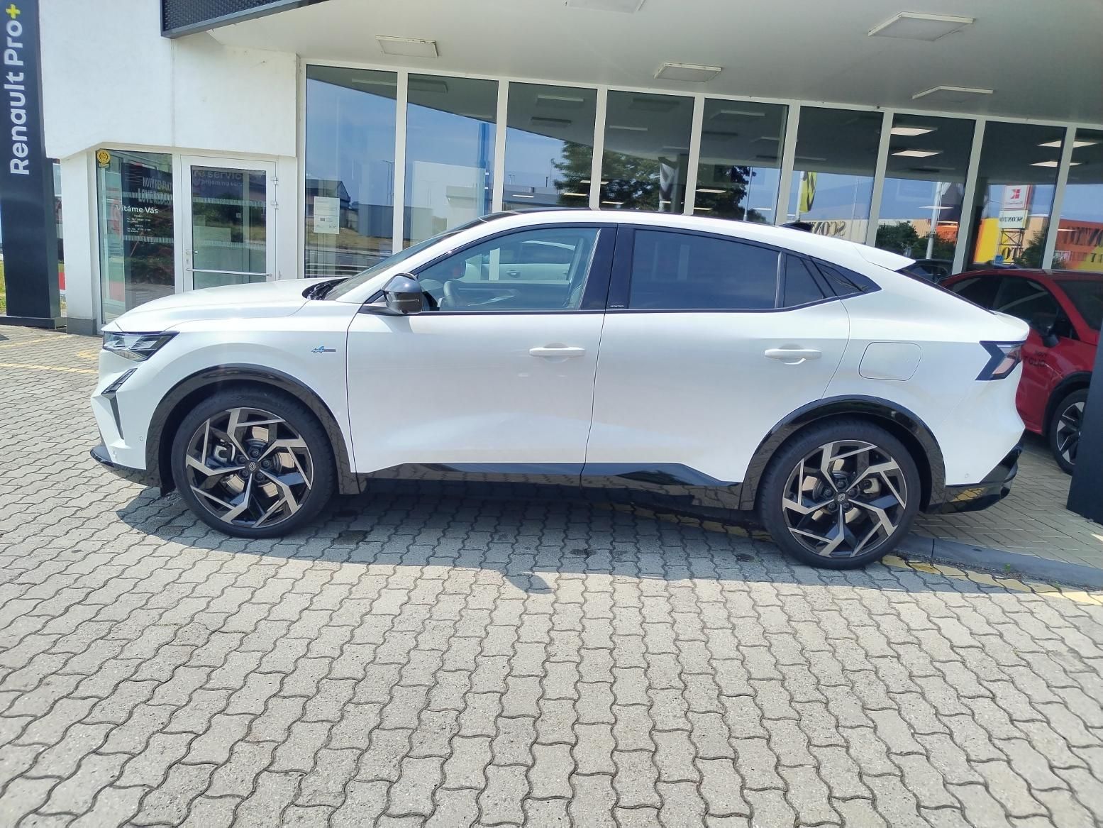 Renault Rafale, atelier Alpine 4x4 300k - fotka 2