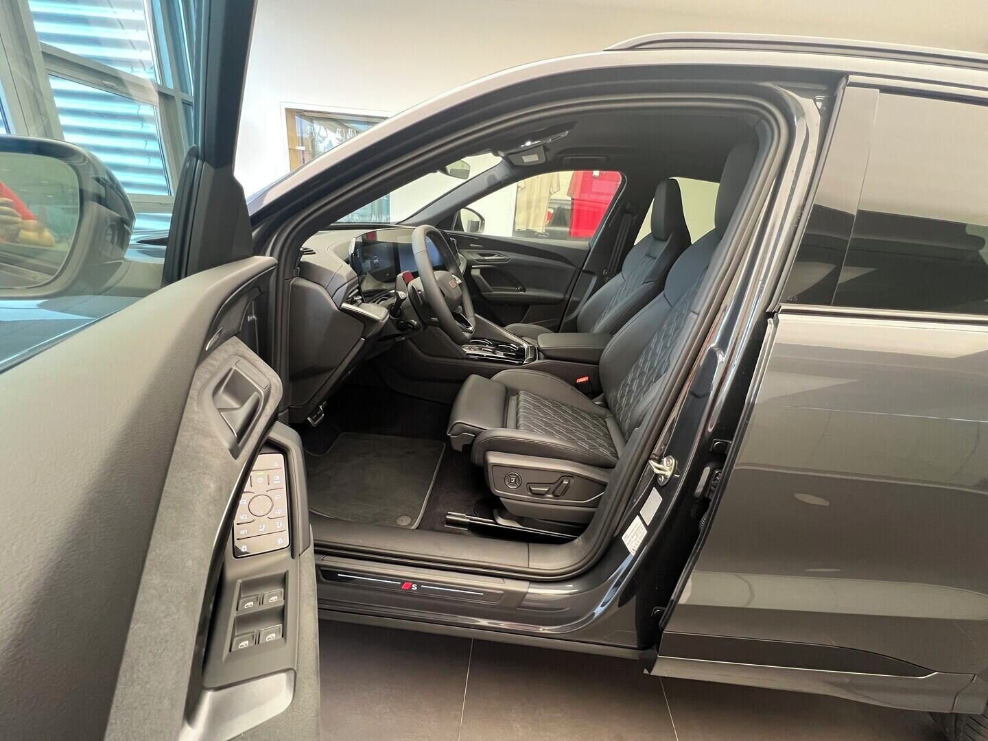 Audi Q5, TDI quattro 220 kW - fotka 6