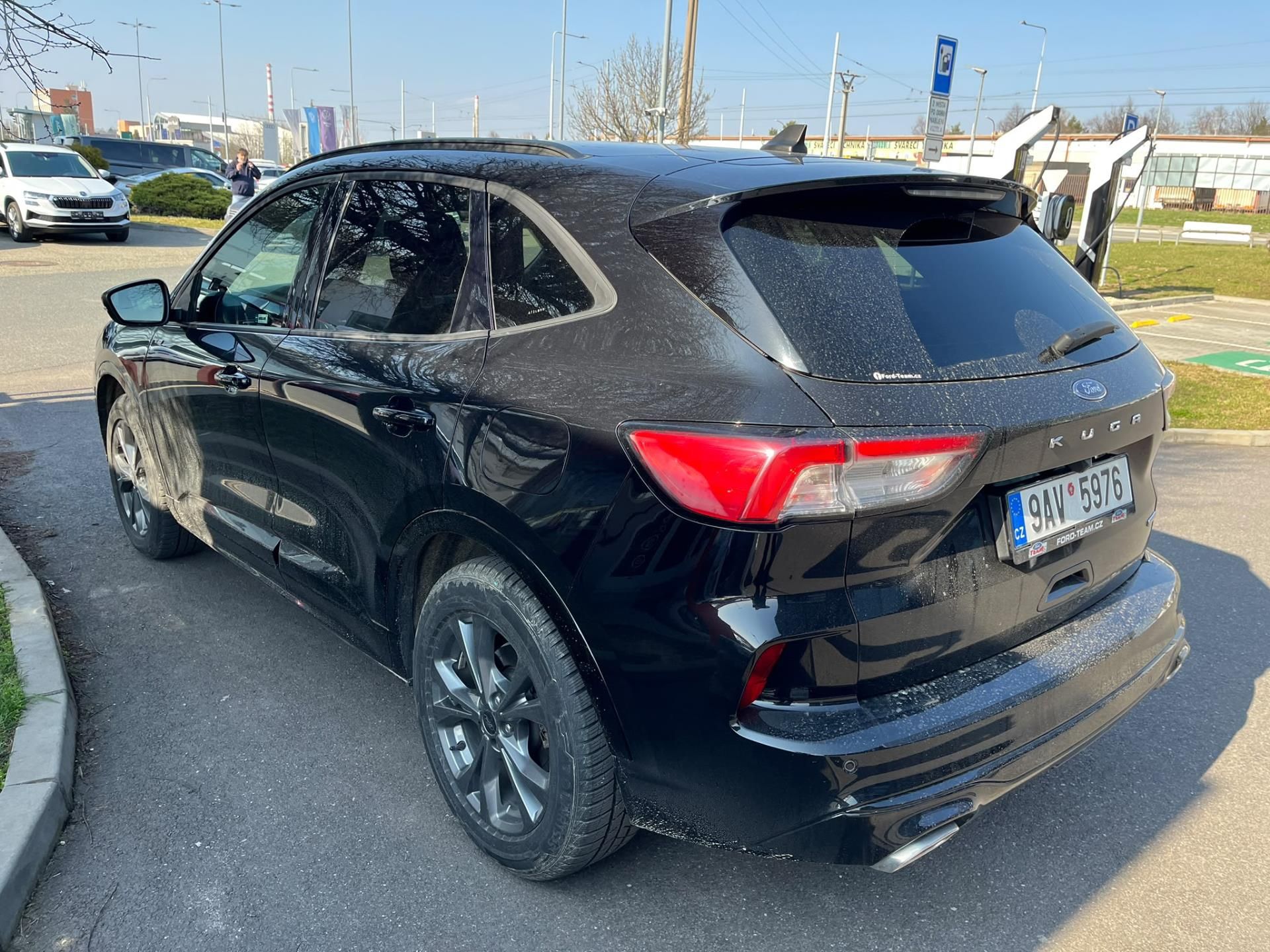 Ford Kuga, 2.5 - fotka 4