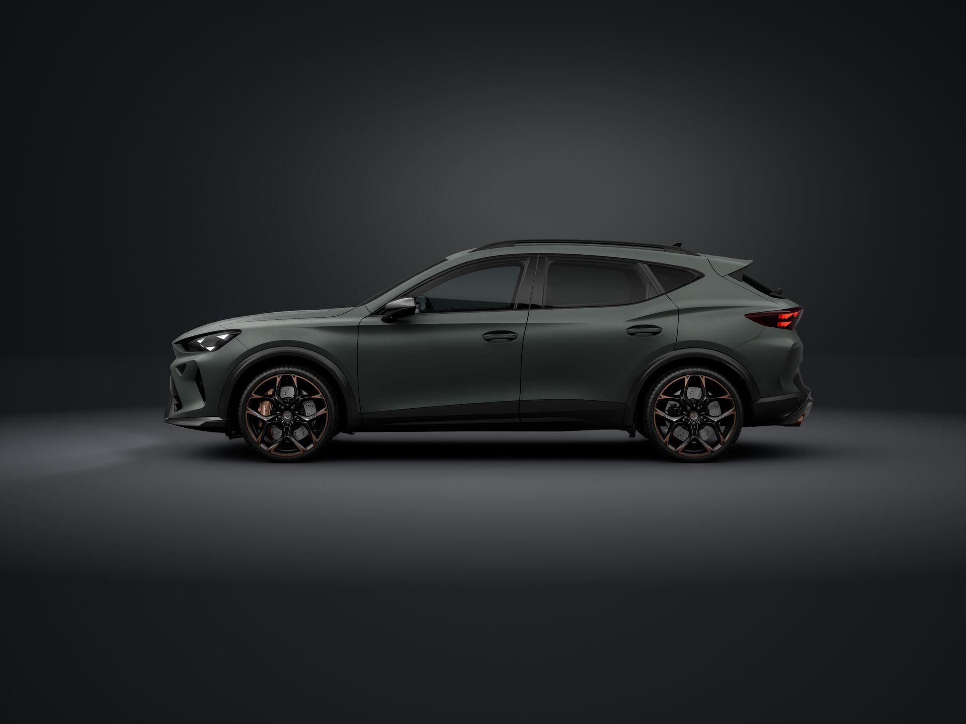 Cupra Formentor, VZ5 2.5 TSI 390k DSG - fotka 2