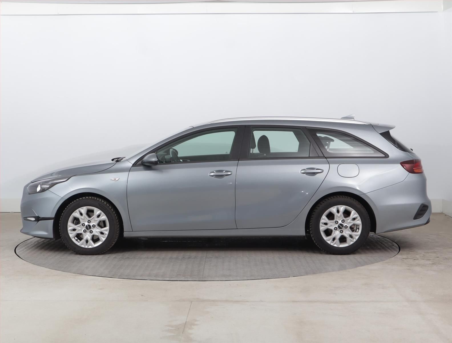 Kia Cee´d, 1.0 T-GDI, SPIN, DPH - fotka 3