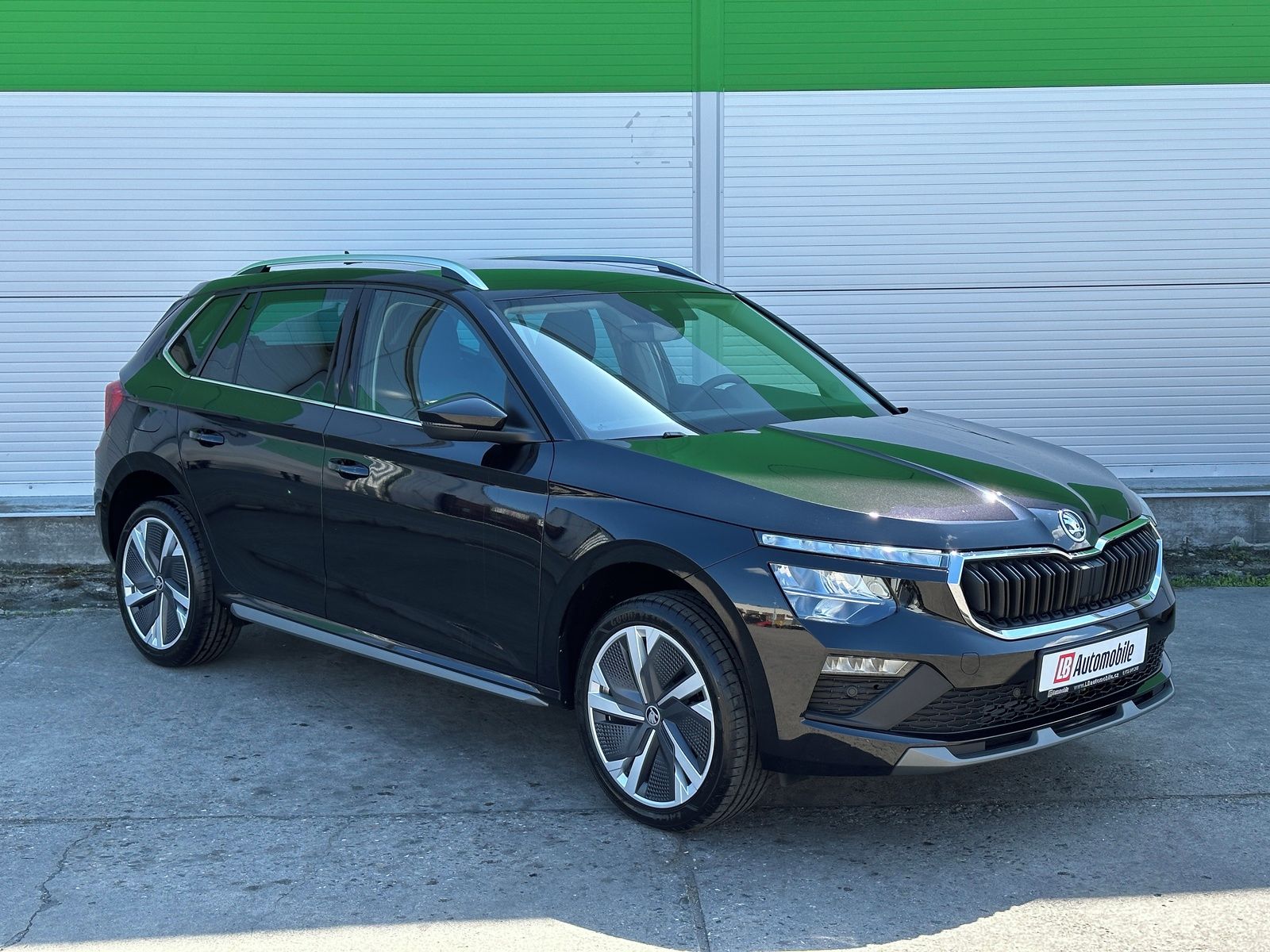Škoda Kamiq, 1.5TSi DSG KAMERA ALU18 TAŽNÉ - fotka 3