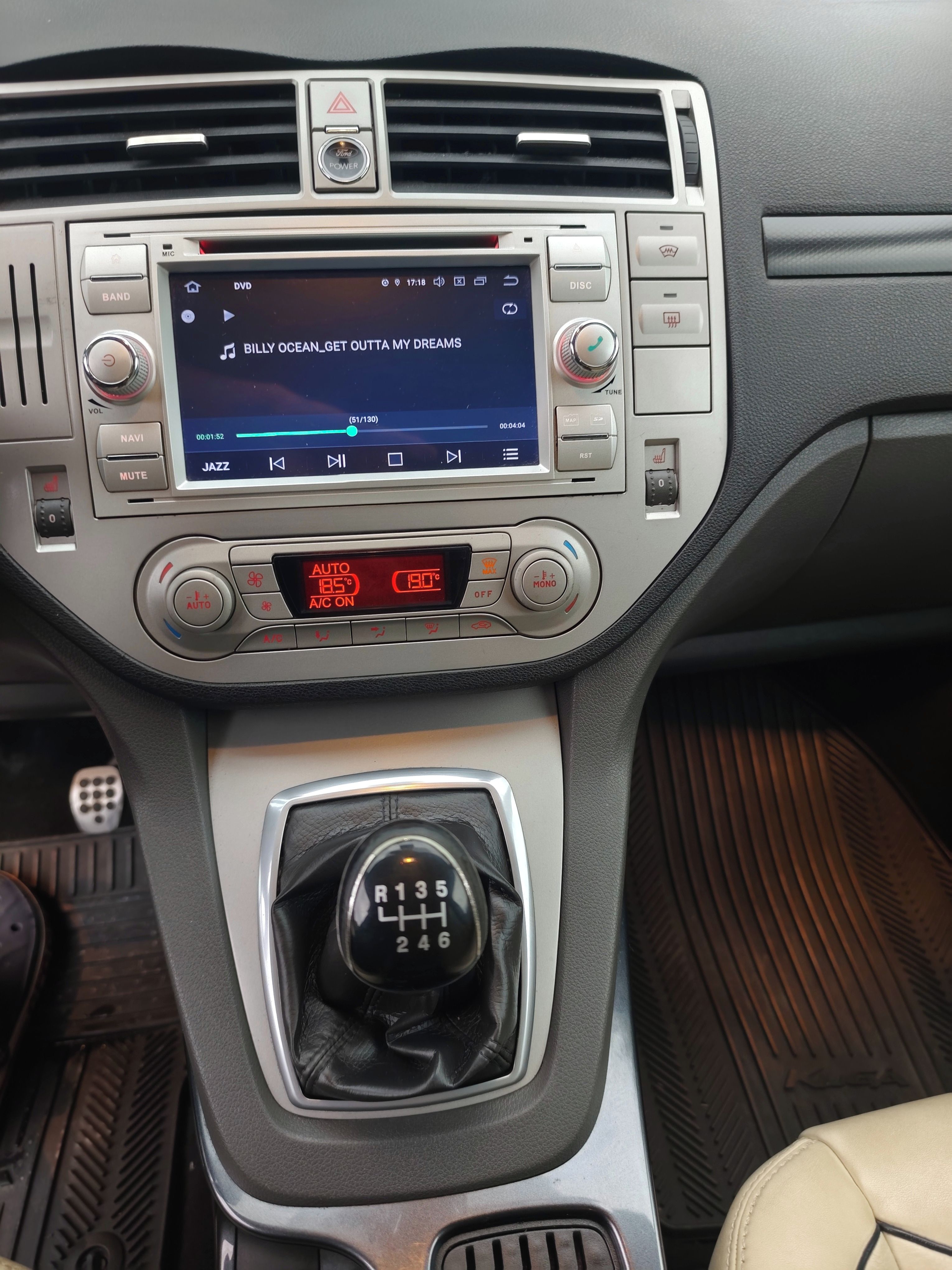 Ford Kuga, 2.0 TDCI 4x4 - fotka 6