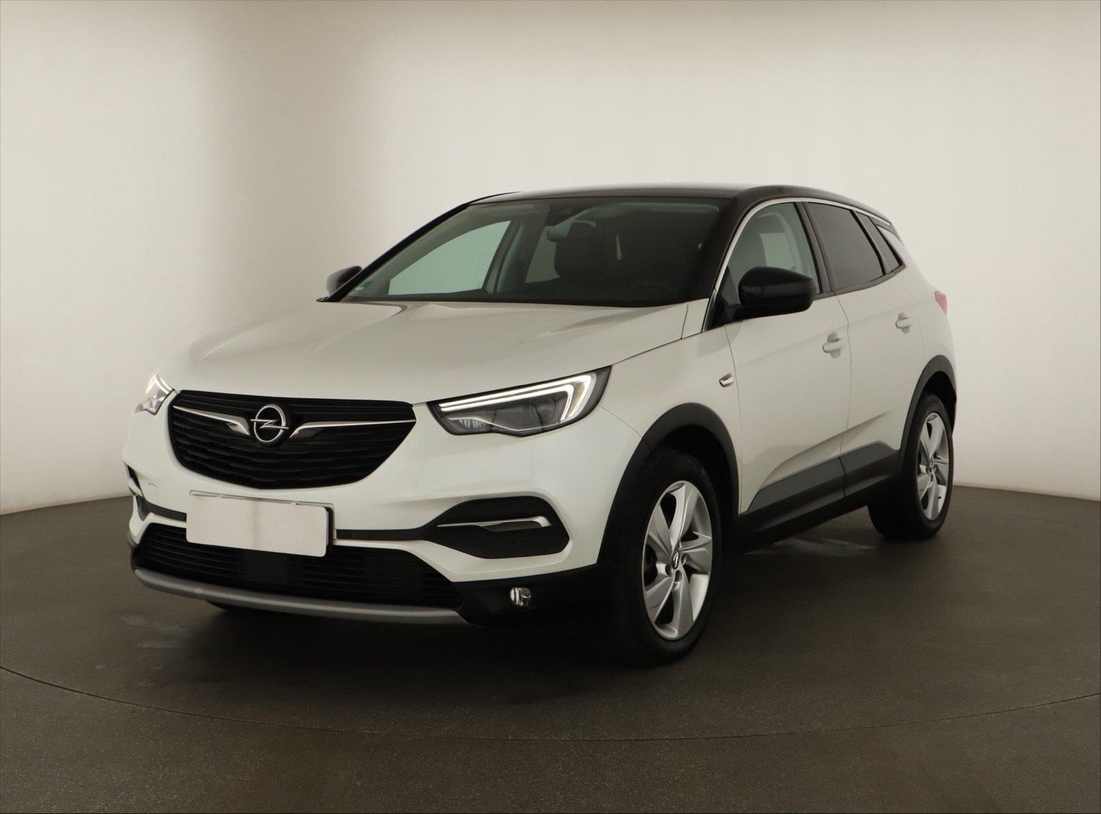 Opel Grandland X, 1.2 Turbo, Automat, Serv.kniha - fotka 2