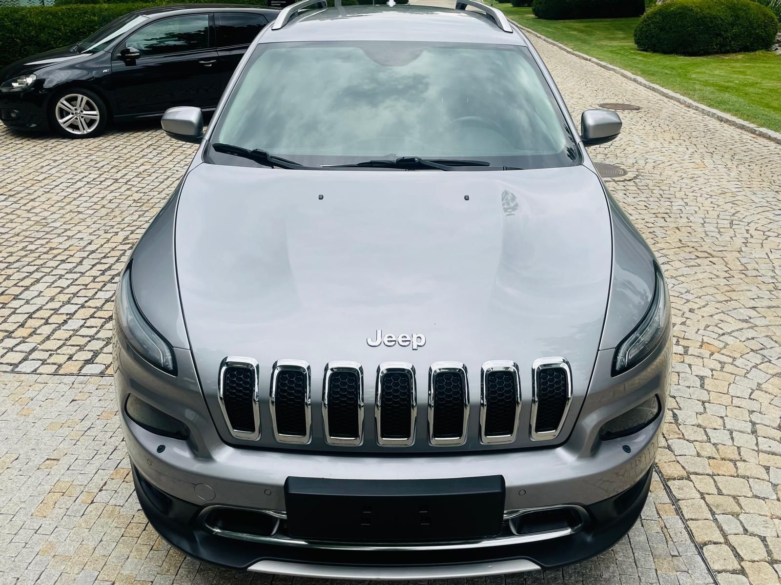 Jeep Cherokee, 2.2D 4x4 AUT KAMERA TAŽNÉ LED - fotka 5