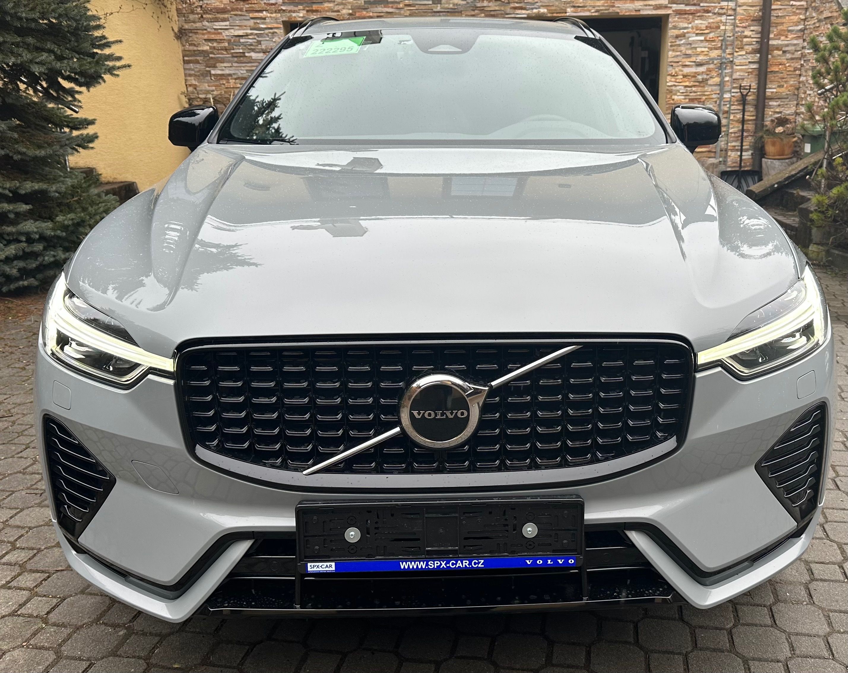 Volvo XC60, PRODÁM XC60 T6 Hybrid, PLUS DA