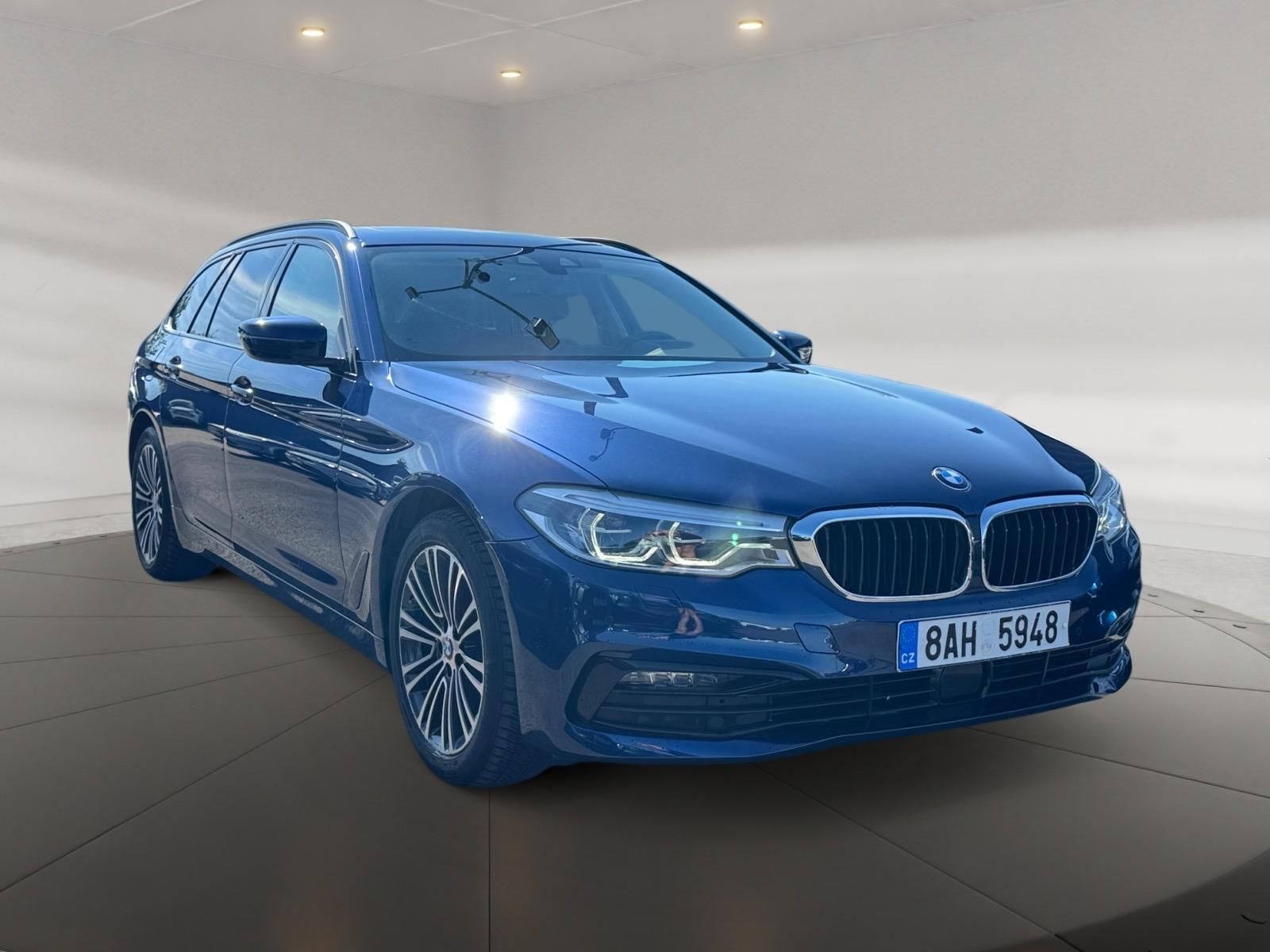 BMW Řada 5, TOURING 520d 140kW 4x4 CZ DPH - fotka 3