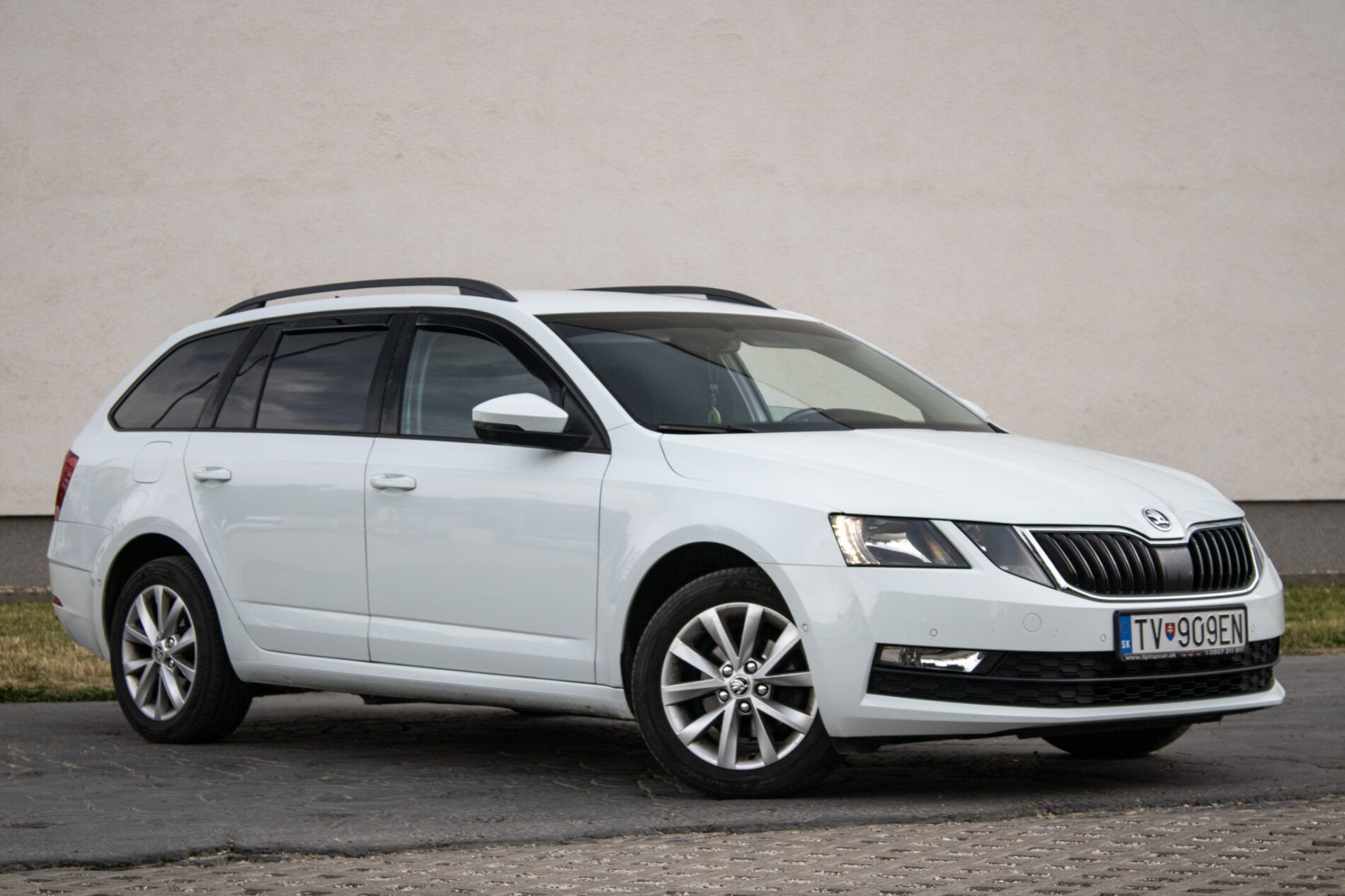 Škoda Octavia - fotka 3