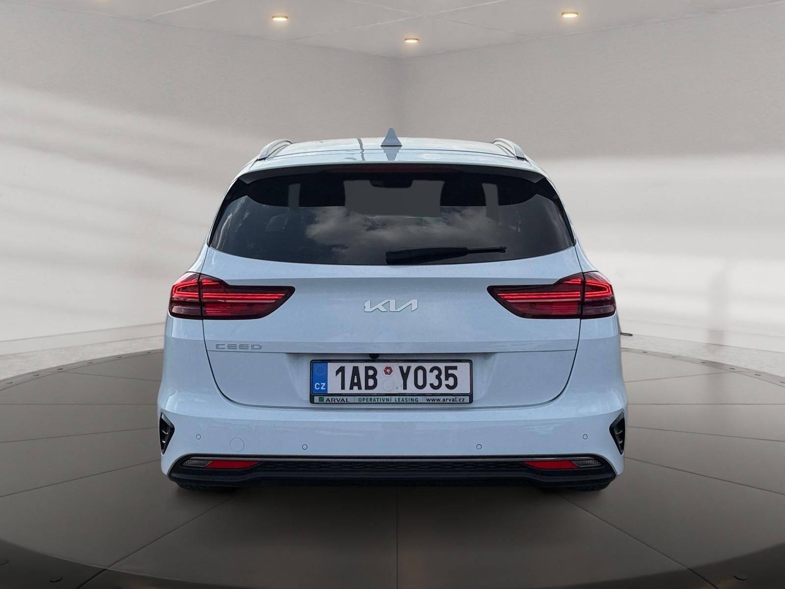 Kia Cee´d SW, TOP 1.5T-GDI 118kW CZ DPH - fotka 5