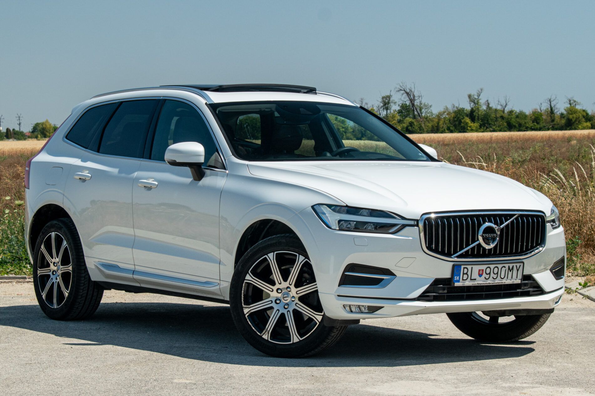Volvo XC60 - fotka 3