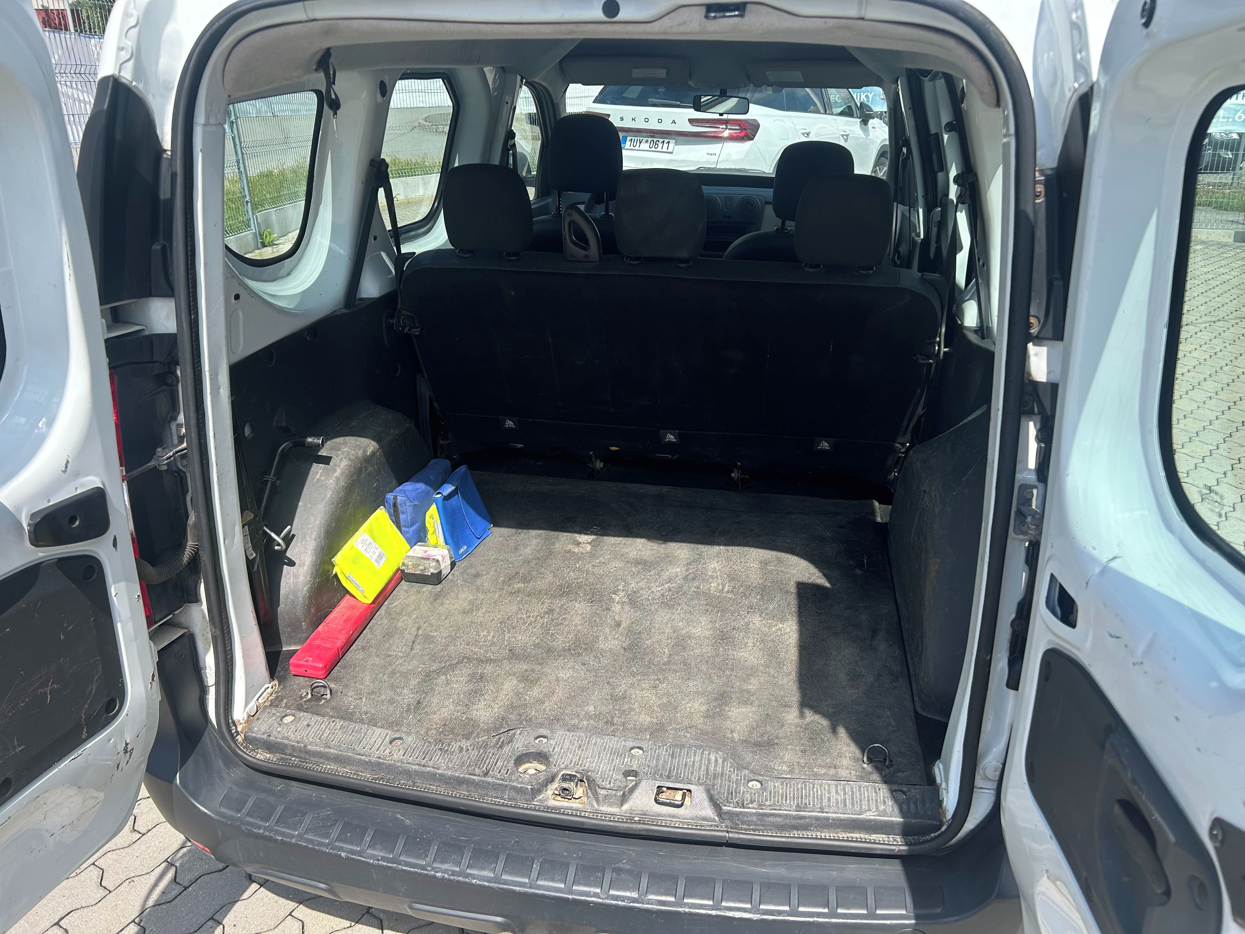 Dacia Dokker, 1.6i / 5 míst - fotka 6