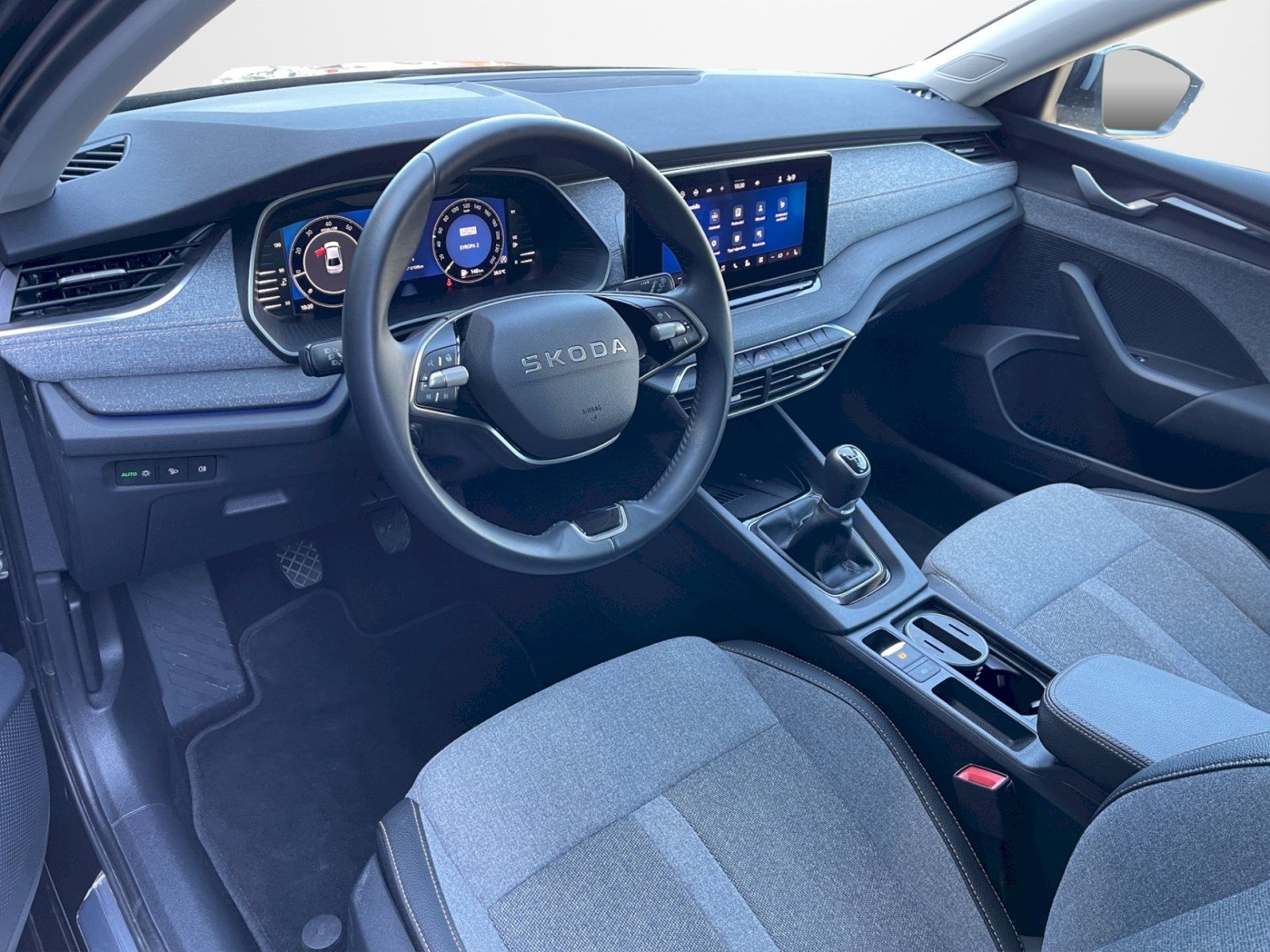 Škoda Octavia, 1.5 TSI 110 kW Top Selection - fotka 5