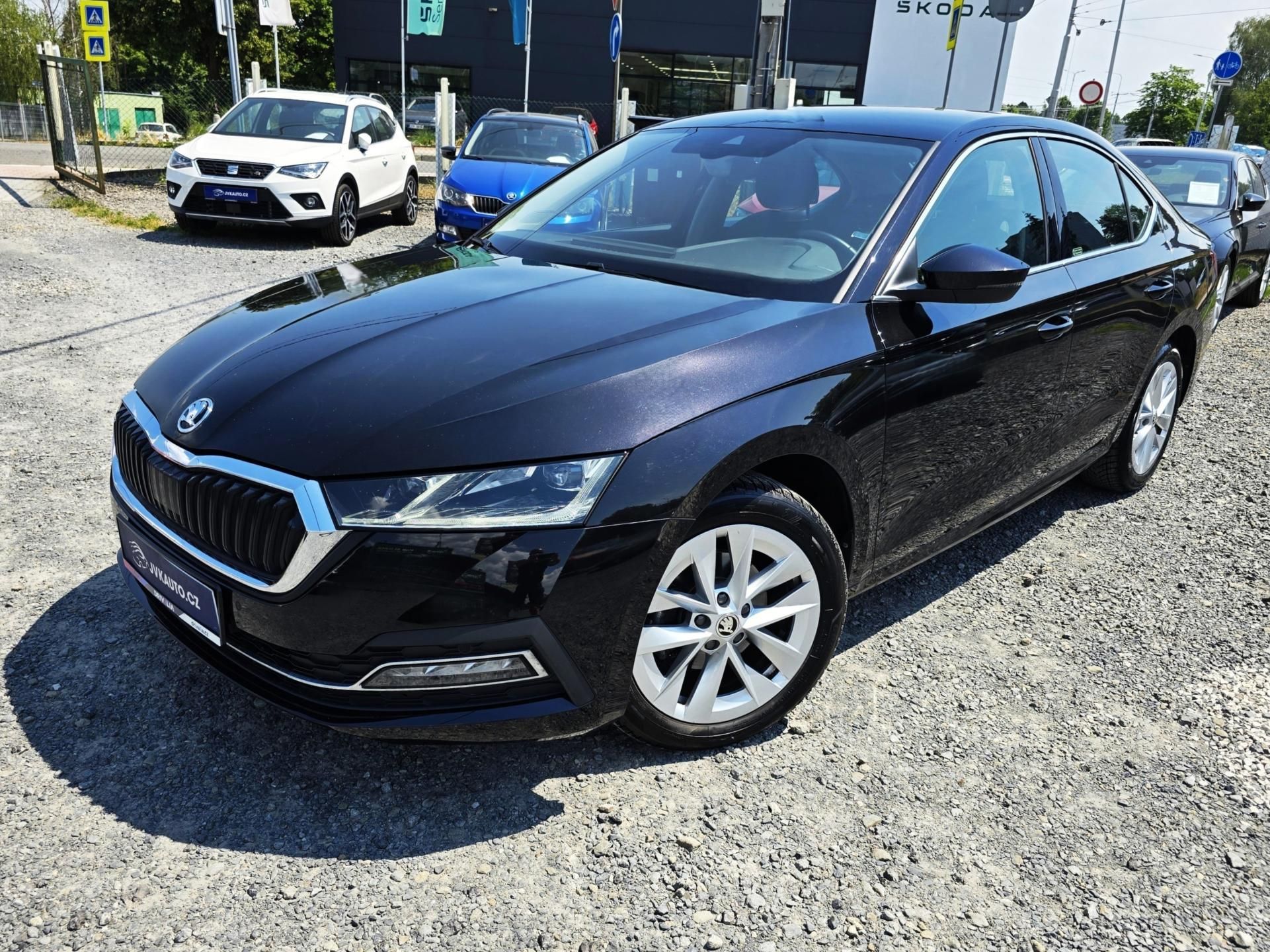 Škoda Octavia, 2.0TDI 110KW DSG STYLE+ MATRIX - fotka 2