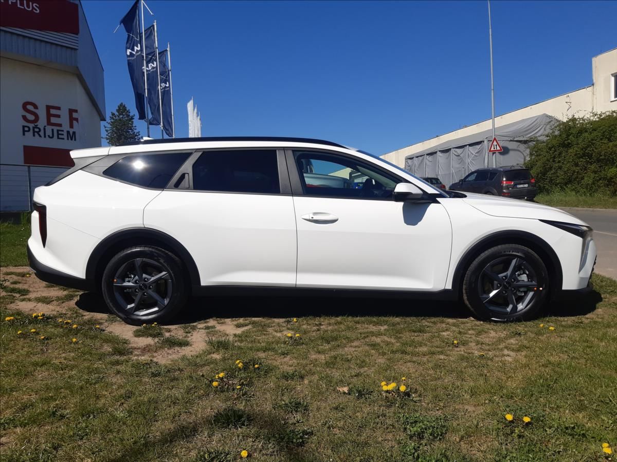 Kia K4, SPIN 1,0 85kW MT6 - fotka 5