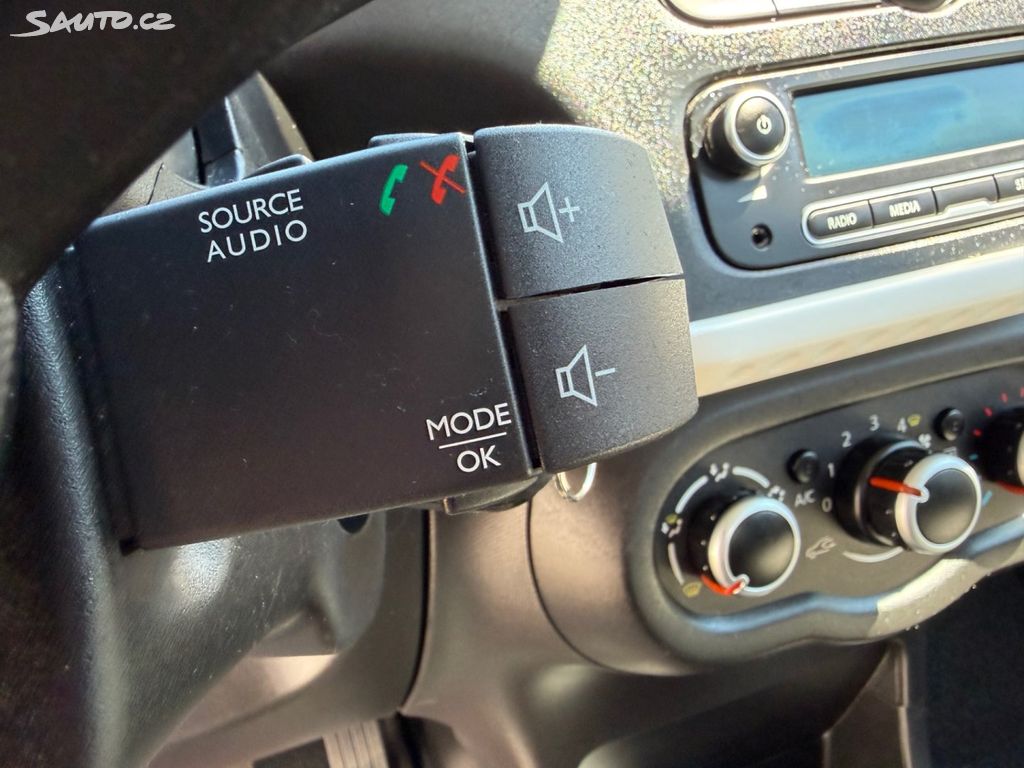 Renault Twingo, 1,0, SCE,AC,JEN 52TIS KM,SERV.