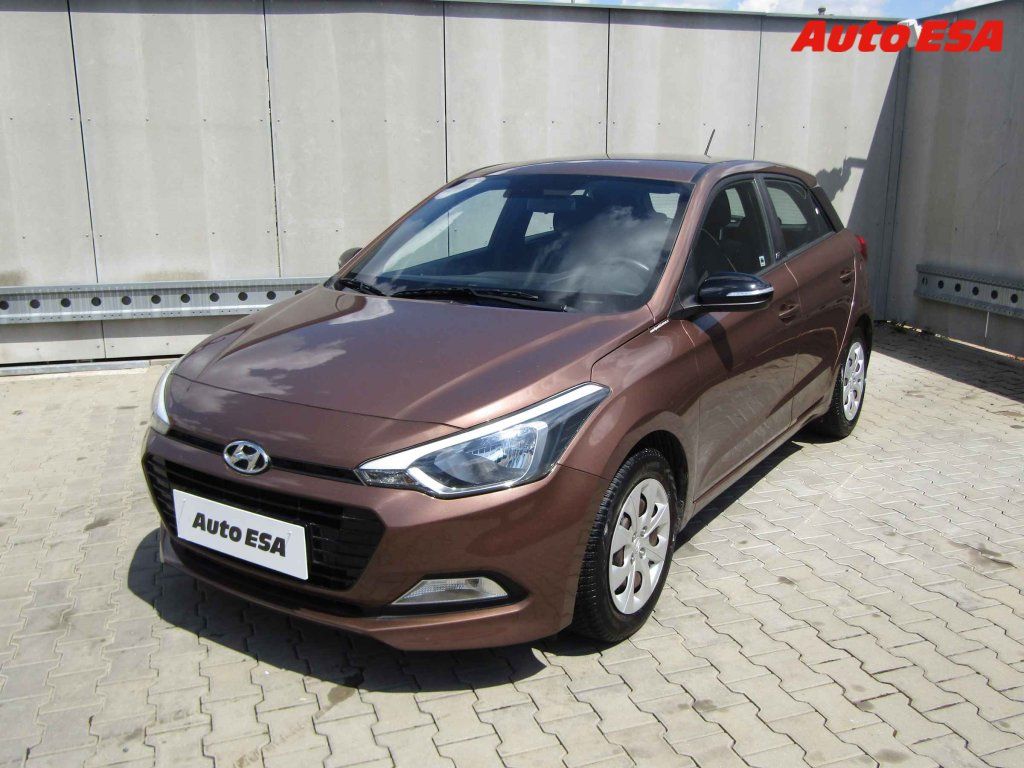 Hyundai i20, 1.2i - fotka 3