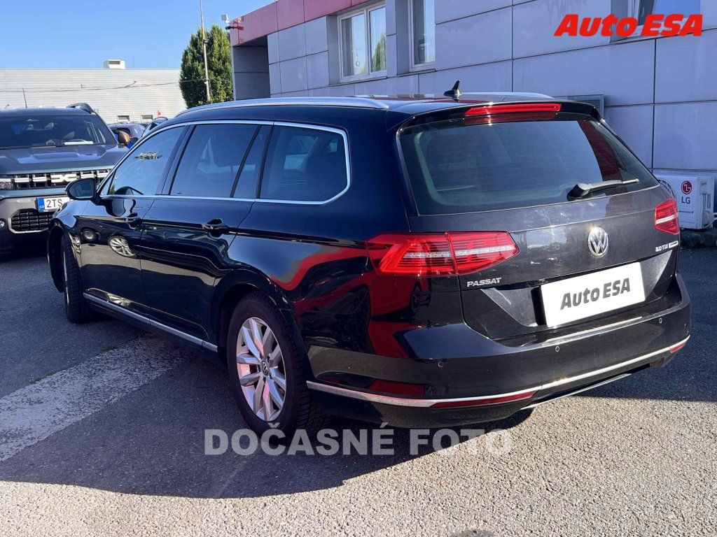 Volkswagen Passat, 2.0TDi,LED - fotka 2