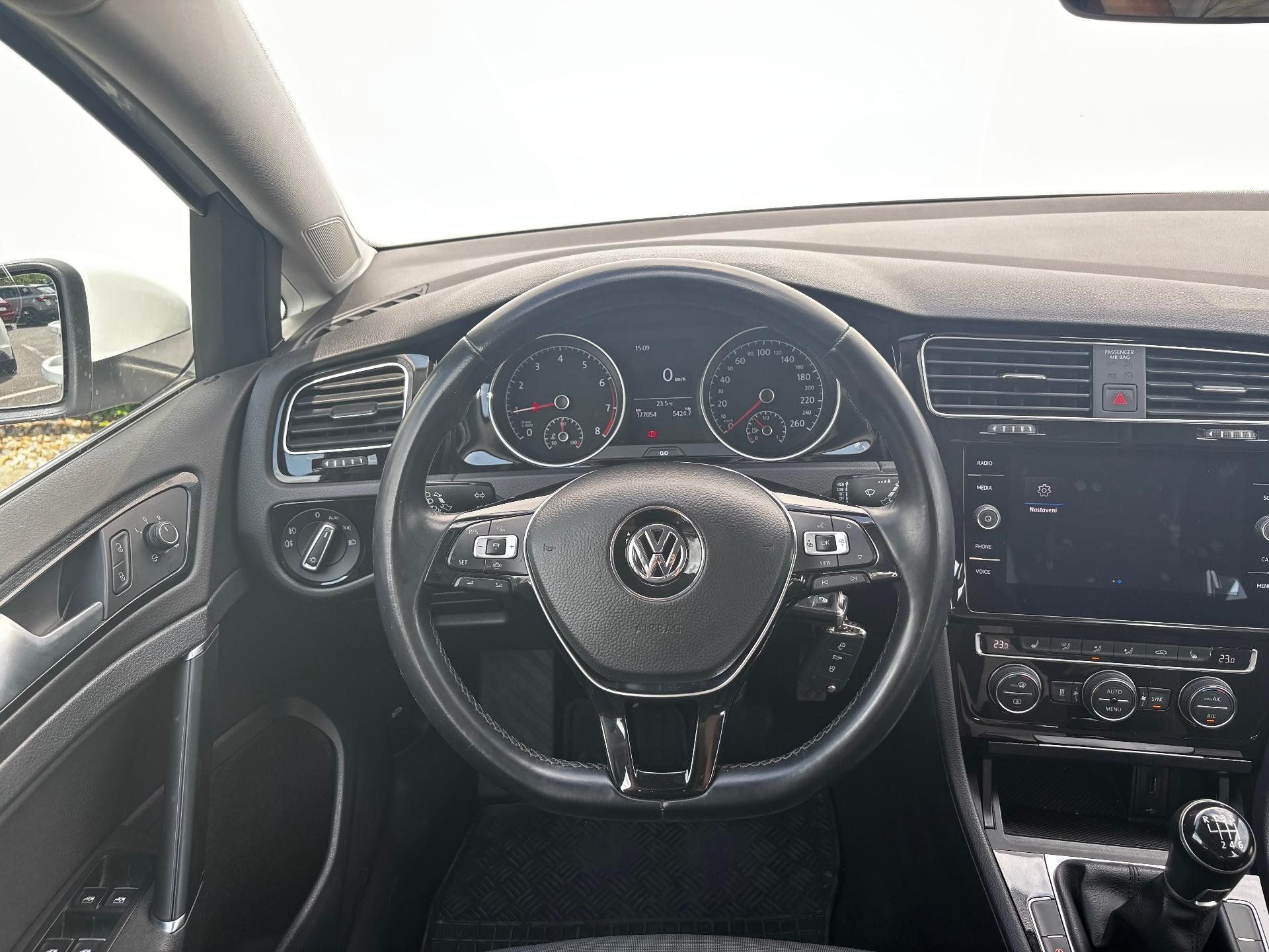 Volkswagen Golf, Golf 7. gen 1.5 TSI EVO 110 kW - fotka 5