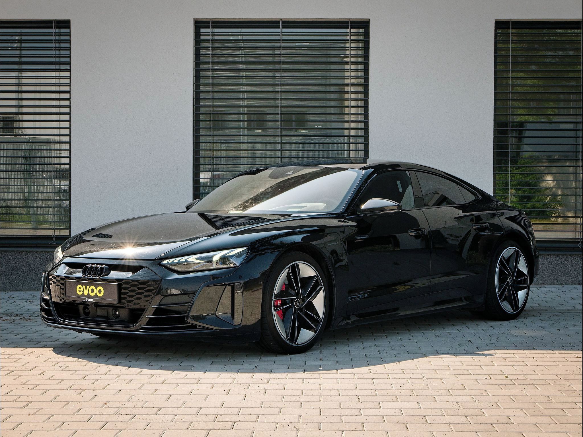 Audi RS e-tron GT, Laser, B&O, natáčení kol, masá