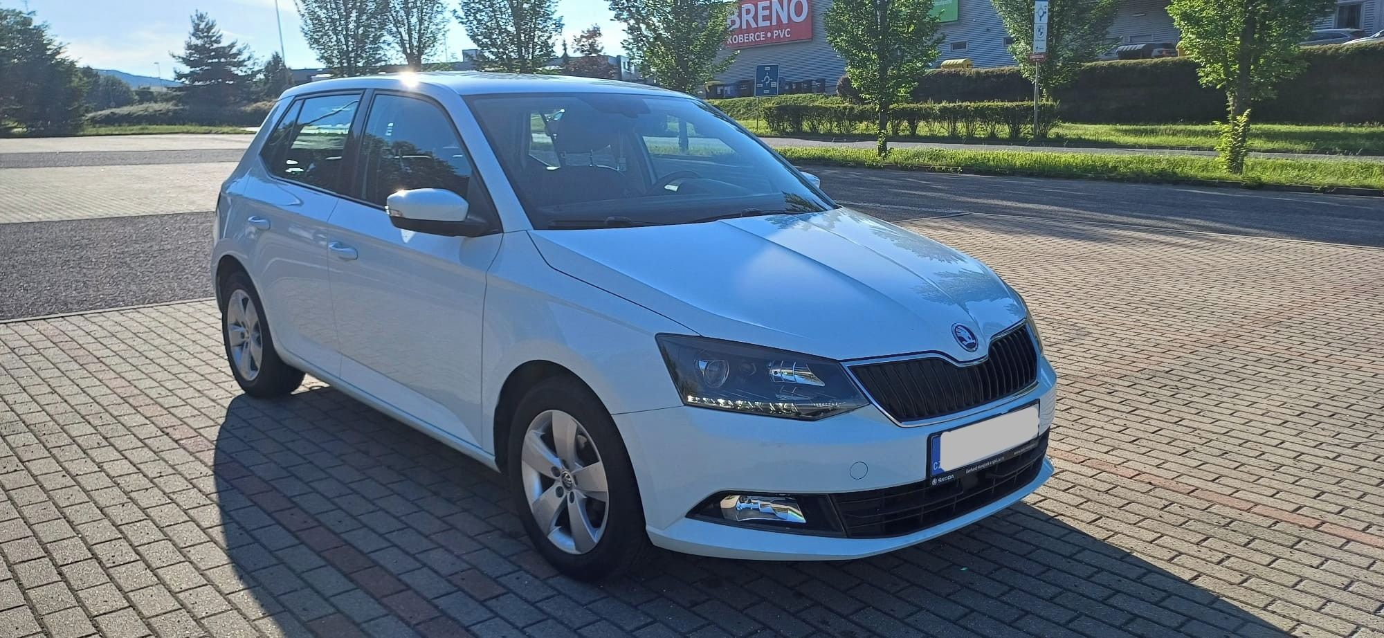 Škoda Fabia, III Style 1.0 TSI 70 kW - fotka 3