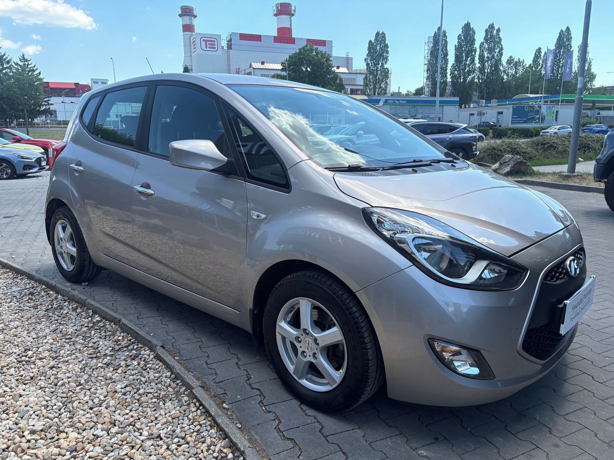Hyundai ix20, Trikolor 1.6i 91kW - fotka 5
