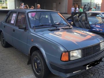 Škoda 125 125 L (typ 742.12 -
