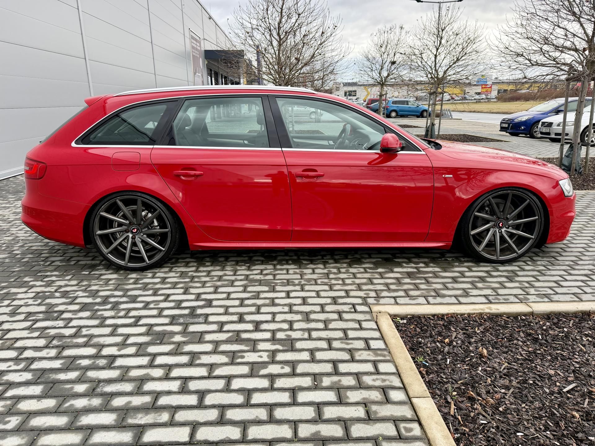 Audi A4, 2.0 TDI 110kW FACELIFT!!! - fotka 4