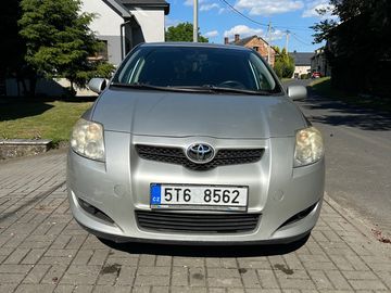 Toyoa Auris 1.6